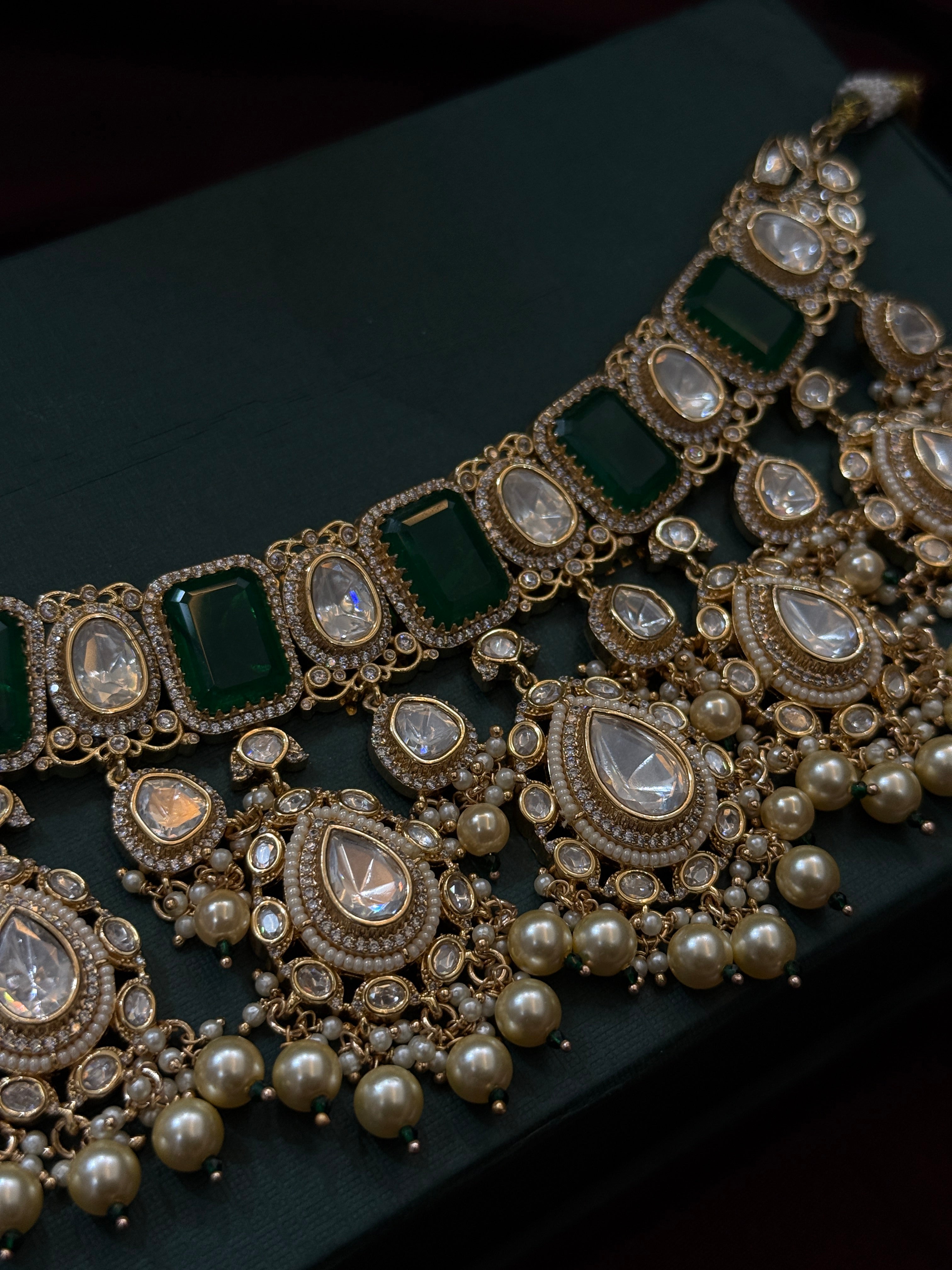 Emerald Regal Heritage Polki Kundan Bridal Set