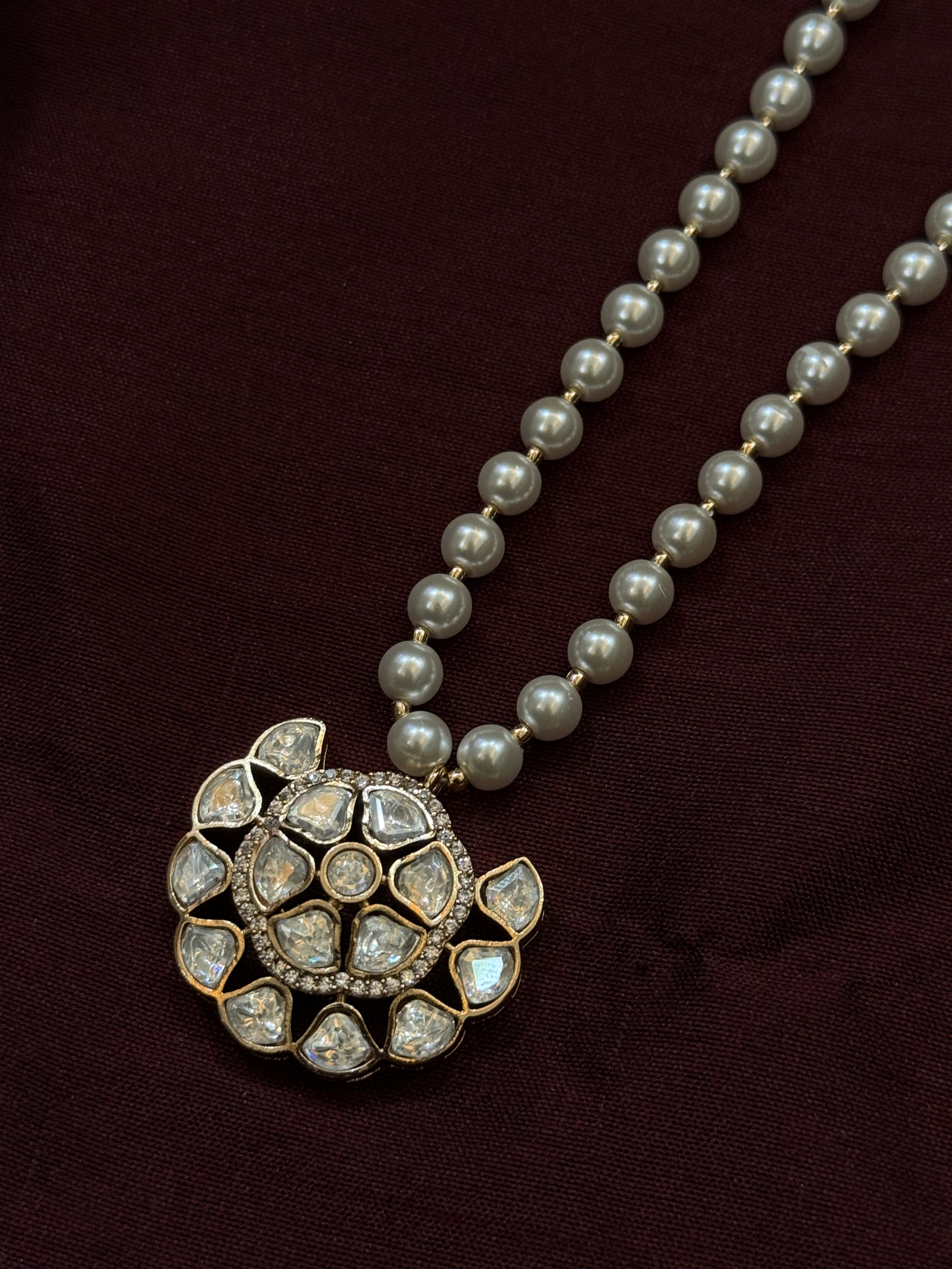 Royal Pearl Mossanite Kundan Set