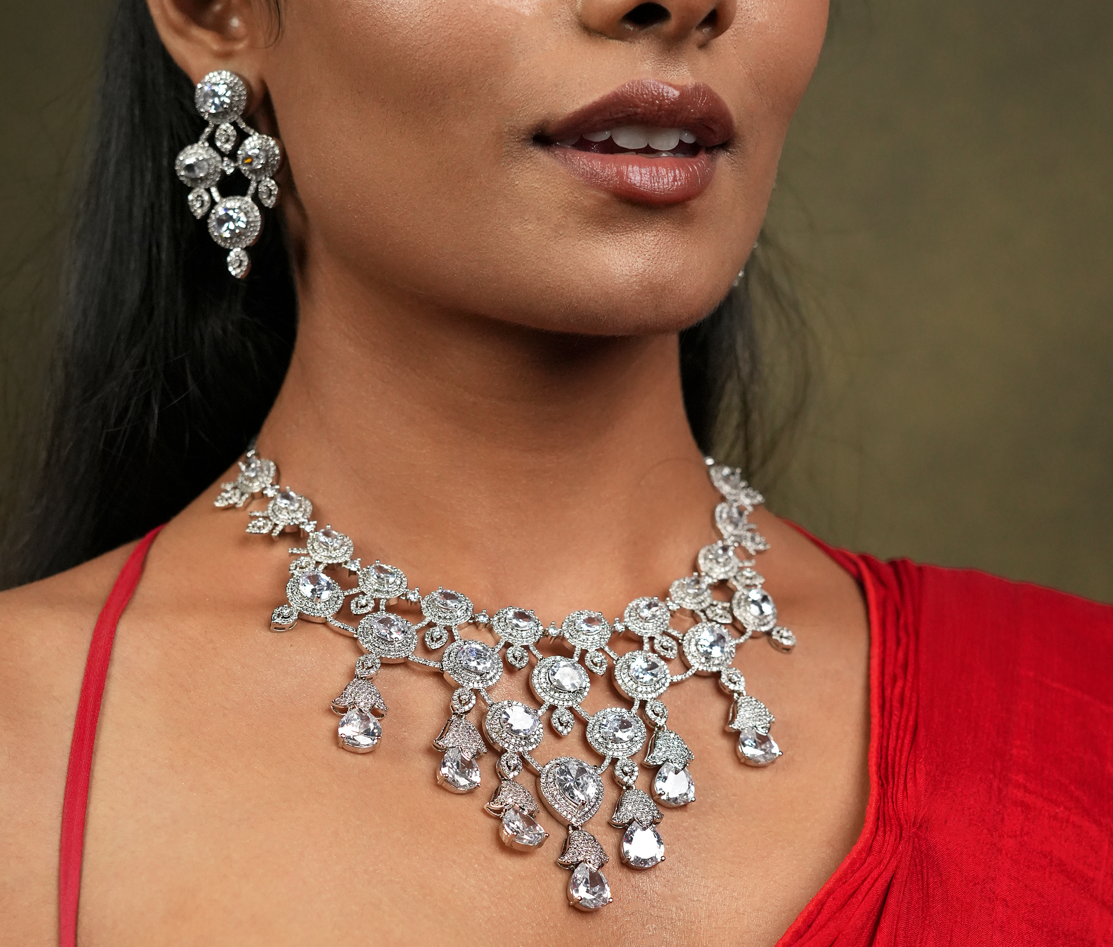 Silver Glow – American Diamond Necklace Set