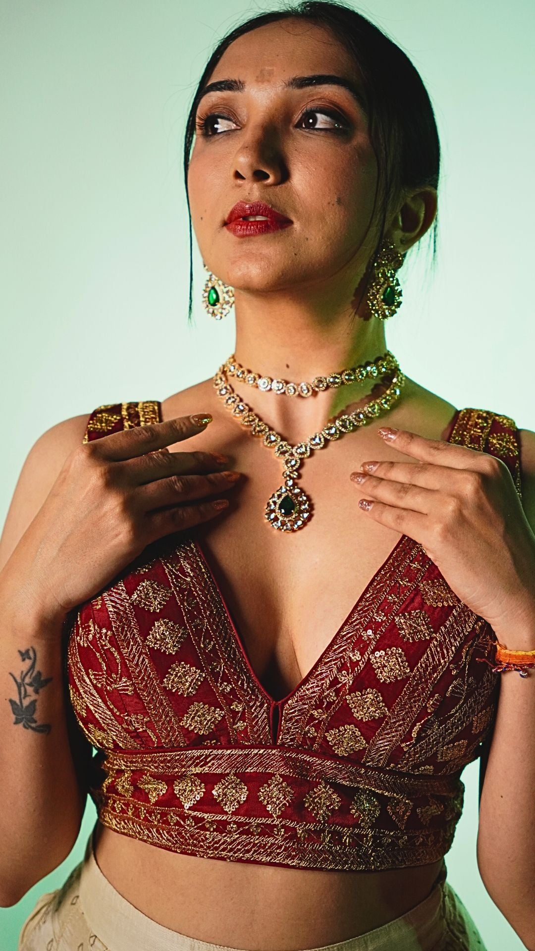 Green Emerald Moissanite Necklace Set-Mivanaa