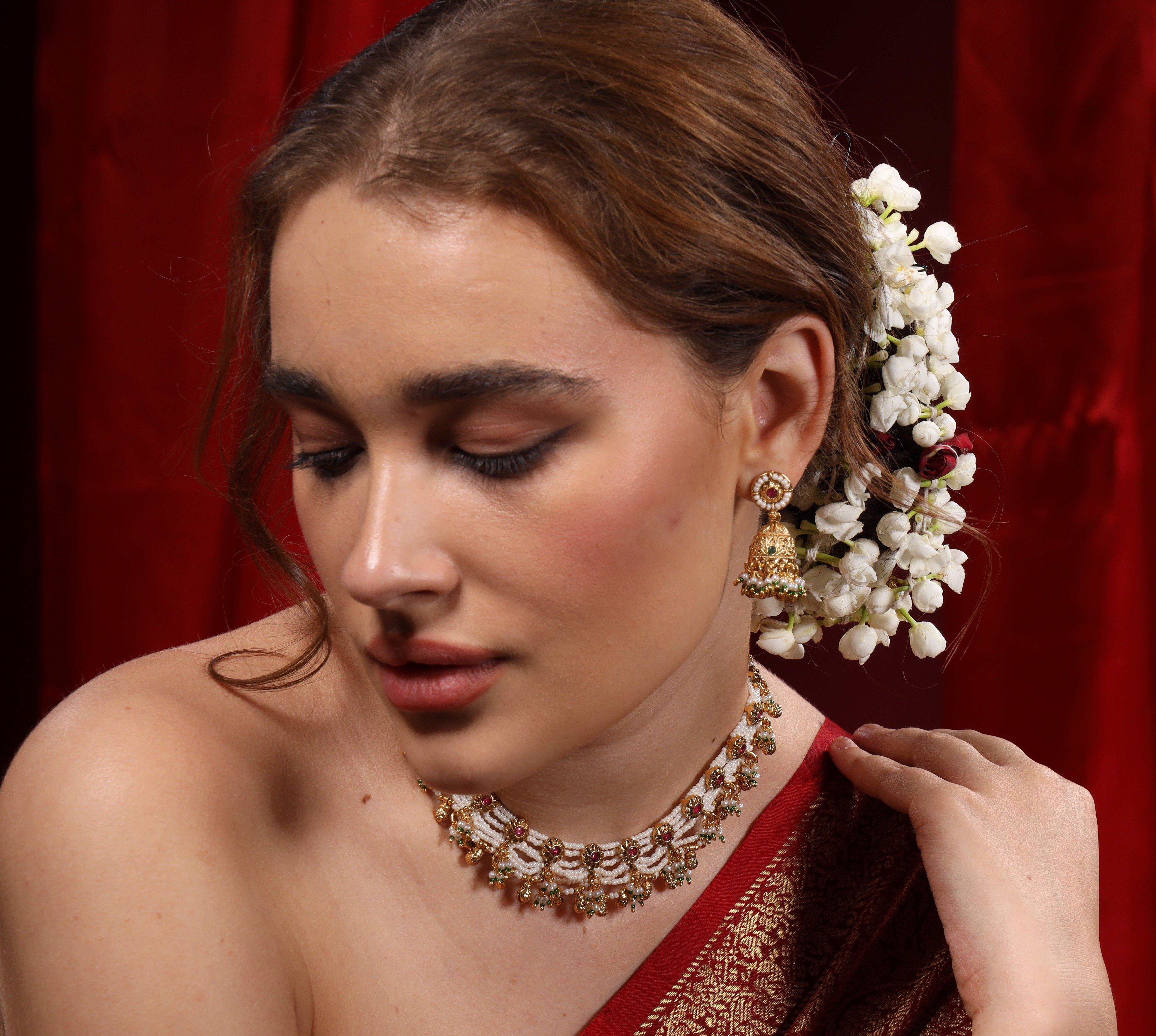 Traditional Gold Tone Pearl Wedding Necklace for Women