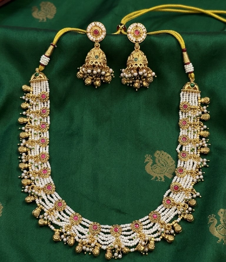 Traditional Gold Tone Pearl Wedding Necklace for Women