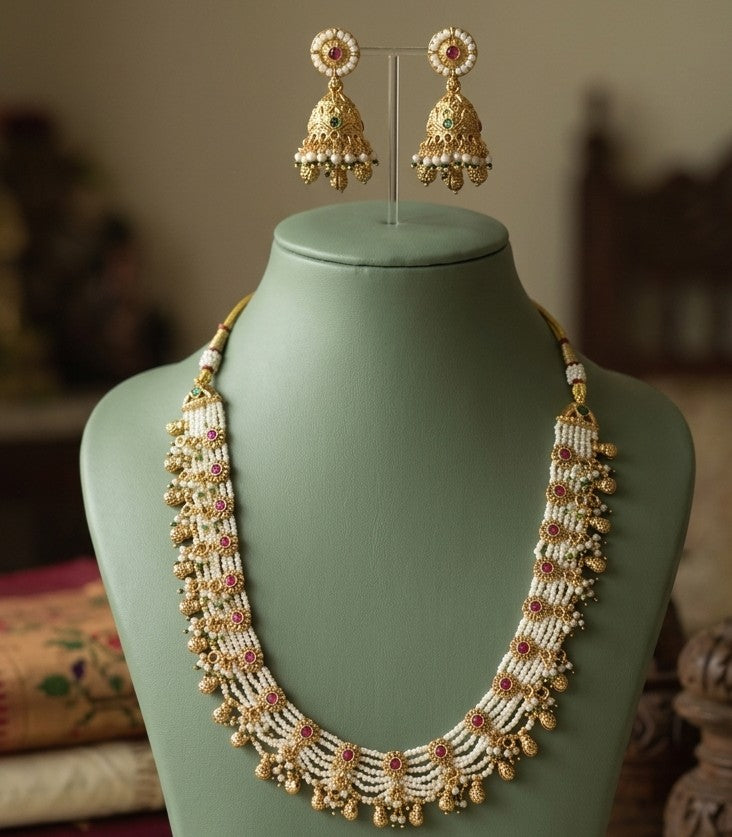 Traditional Gold Tone Pearl Wedding Necklace for Women