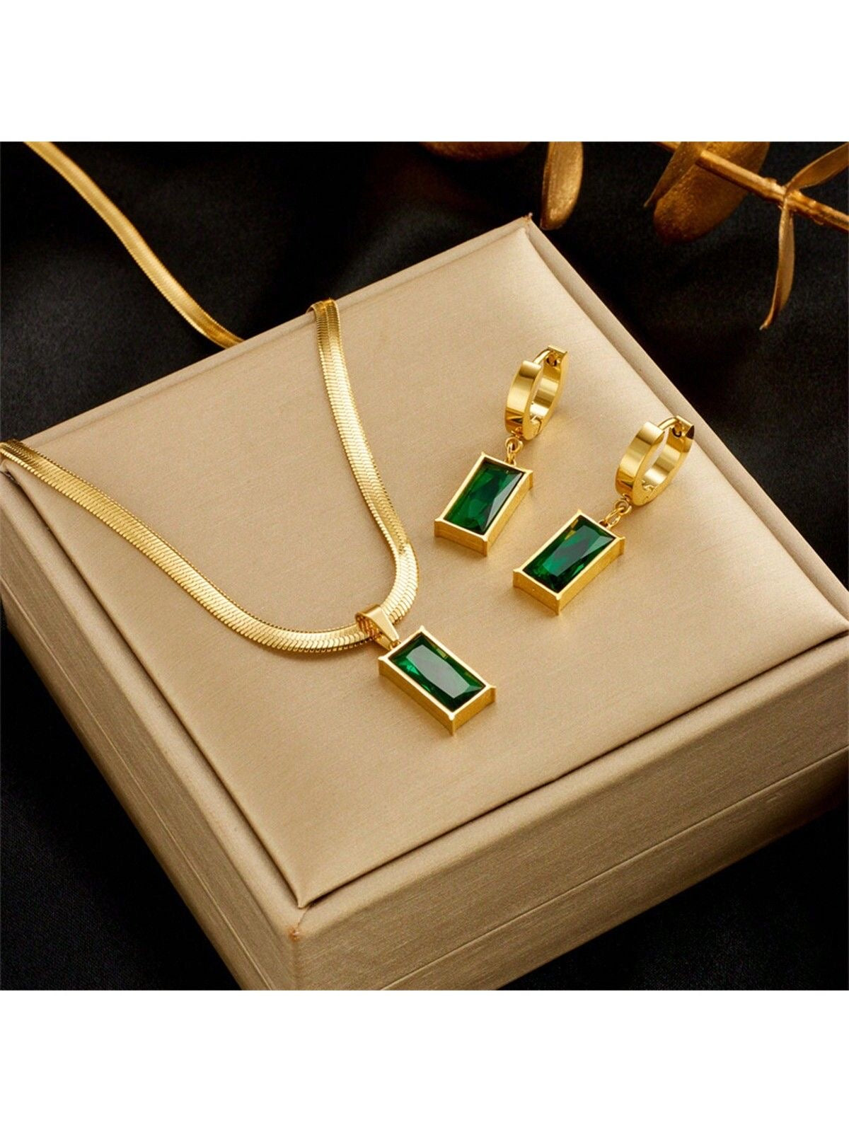 Green Stone Gold-Plated Stainless Steel Pendant Set