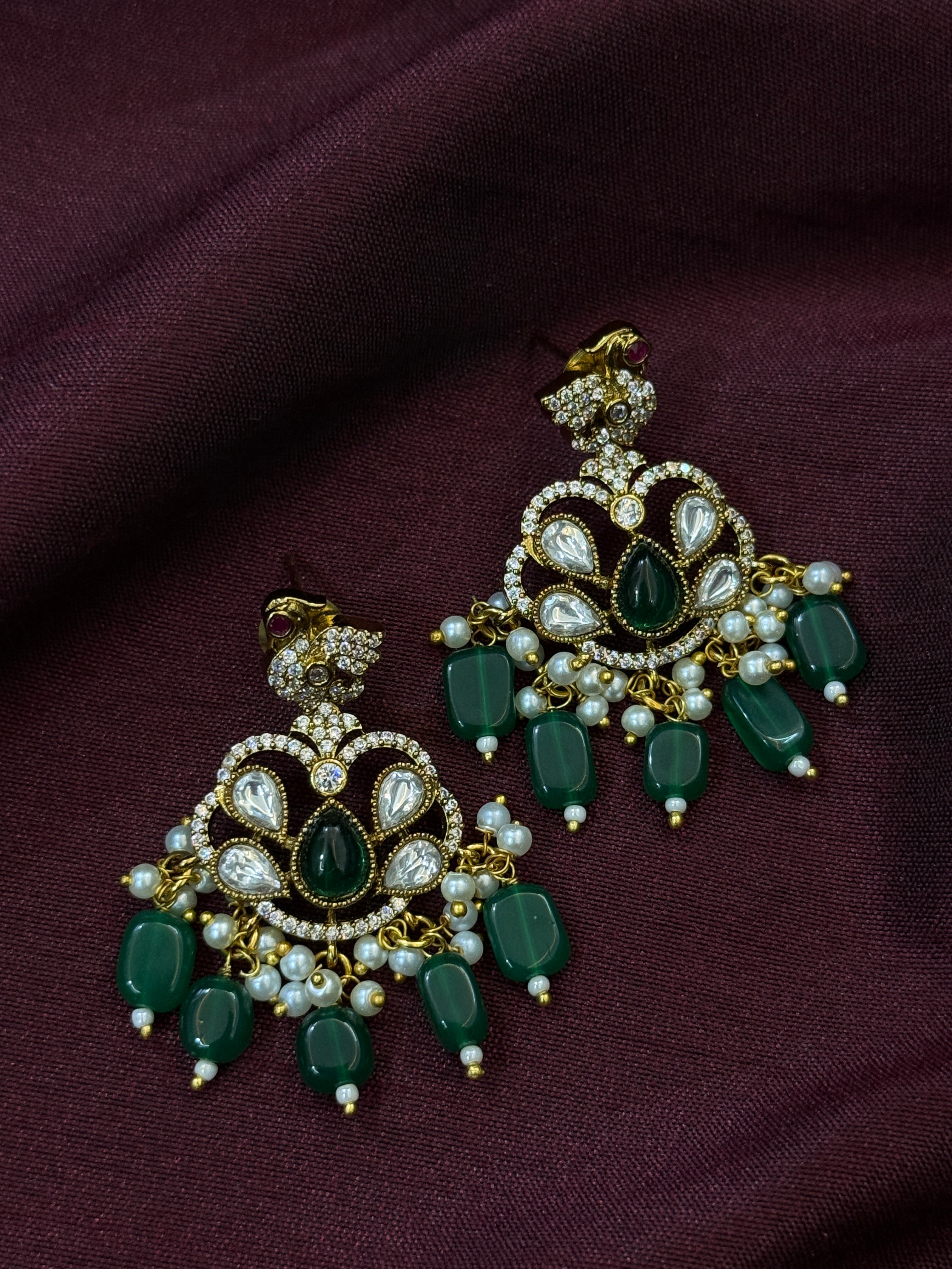 Victorian Kundan Pearl & Green Bead Necklace Set