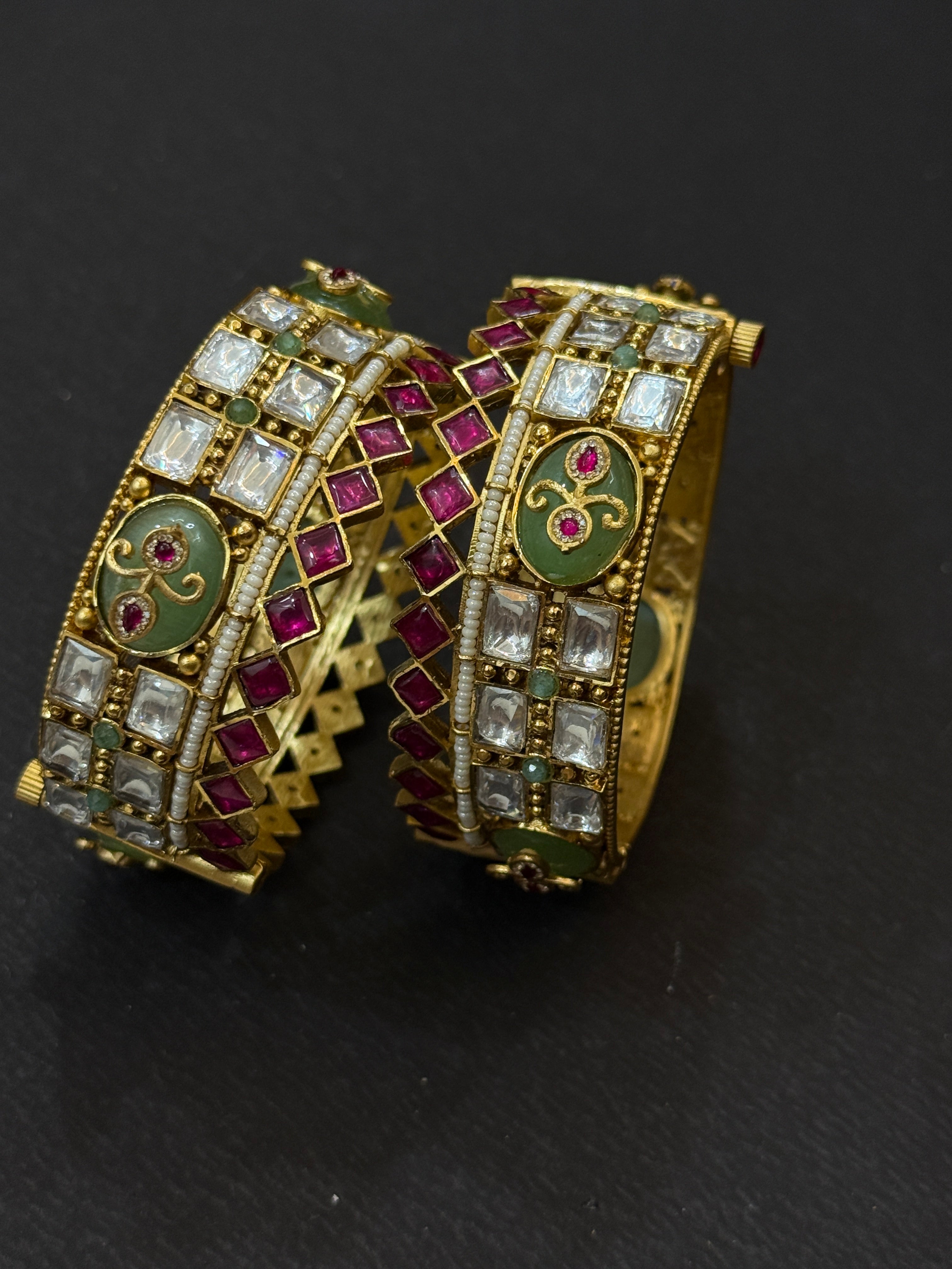 Royal Pachi Kundan Maharani Bangles