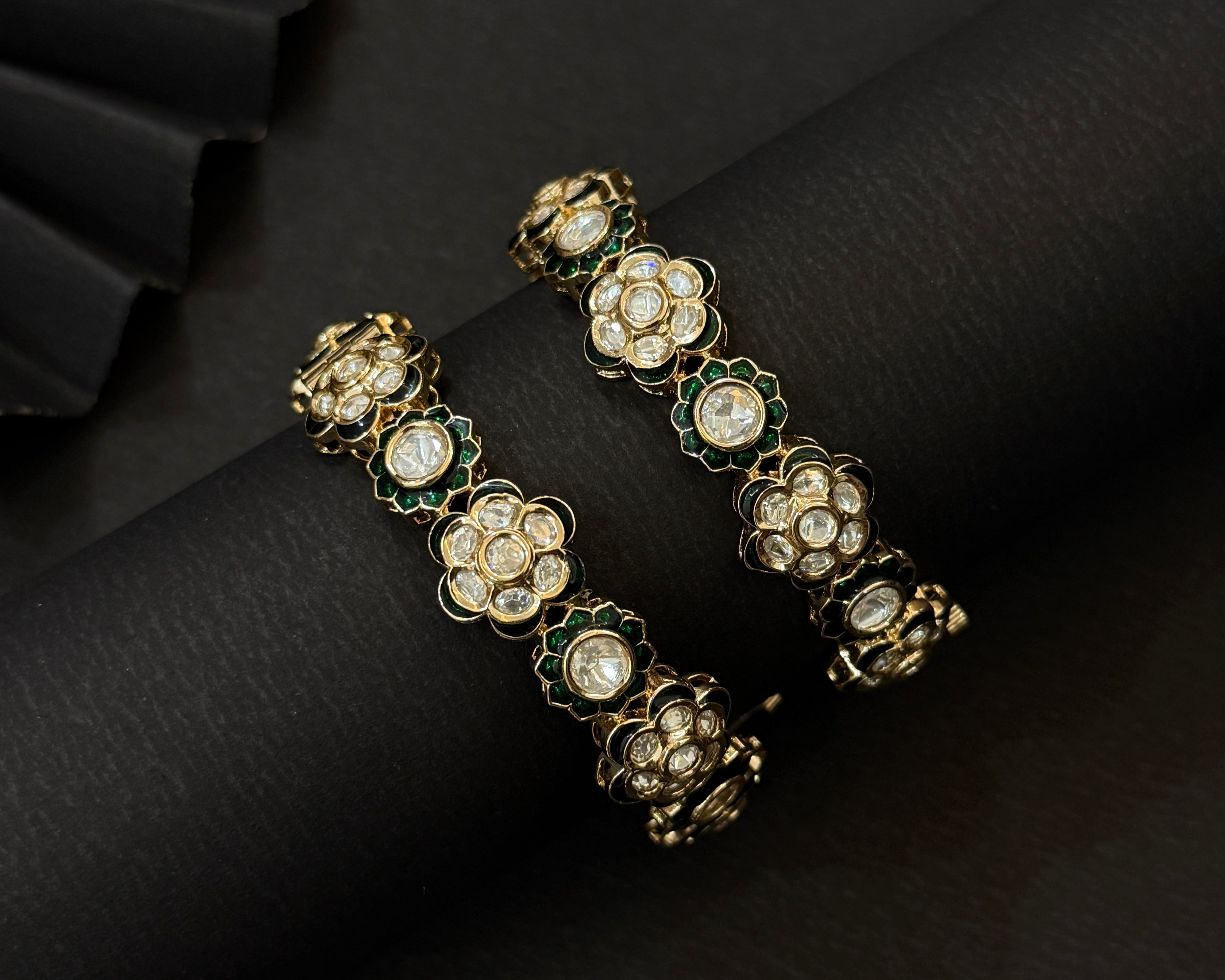 Floral Kundan Green Enamel Bangles