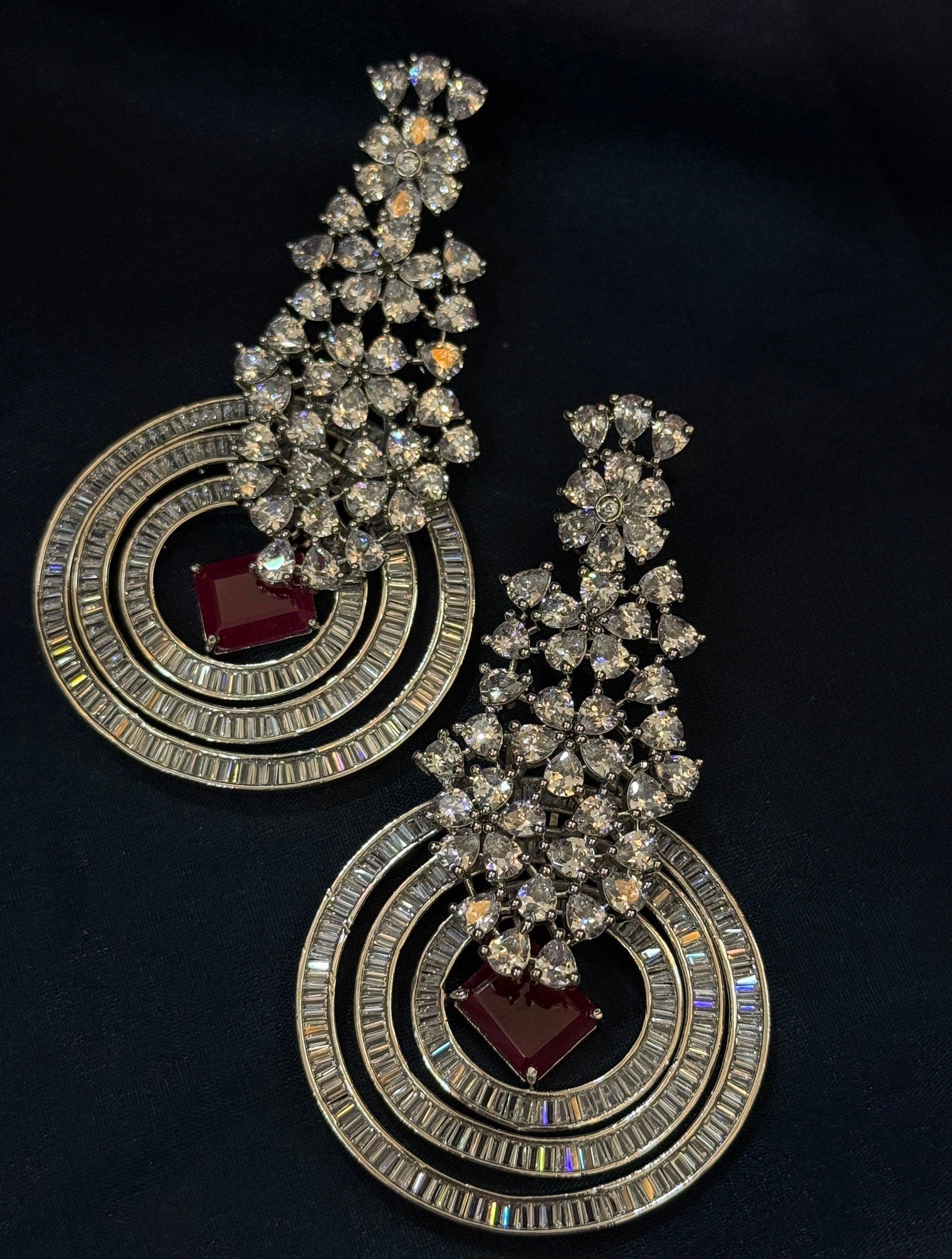 Luxury Thirsted Color Zirconia Stone Designer Earrings