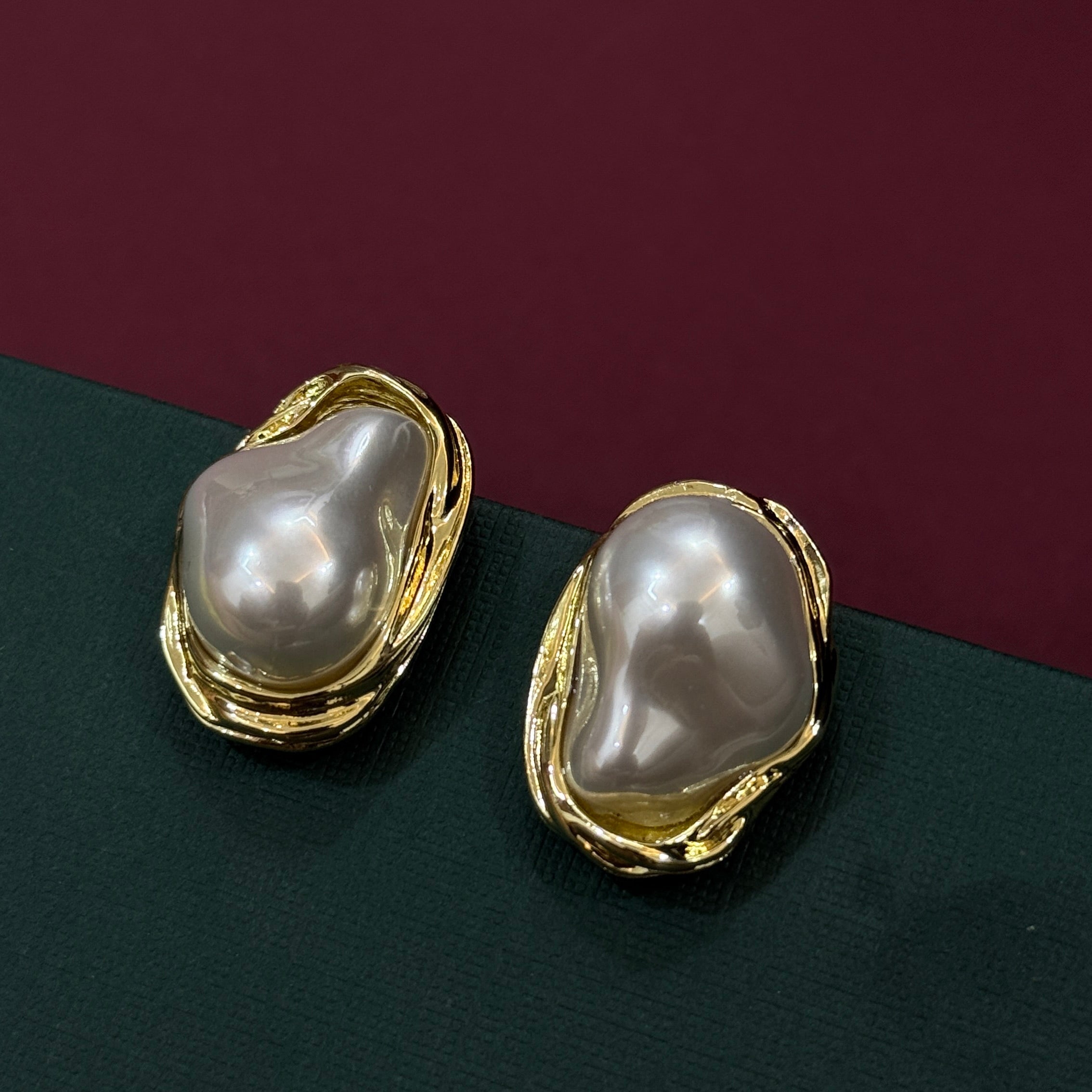 Elegant Irregular Pearl Necklace & Earrings Set