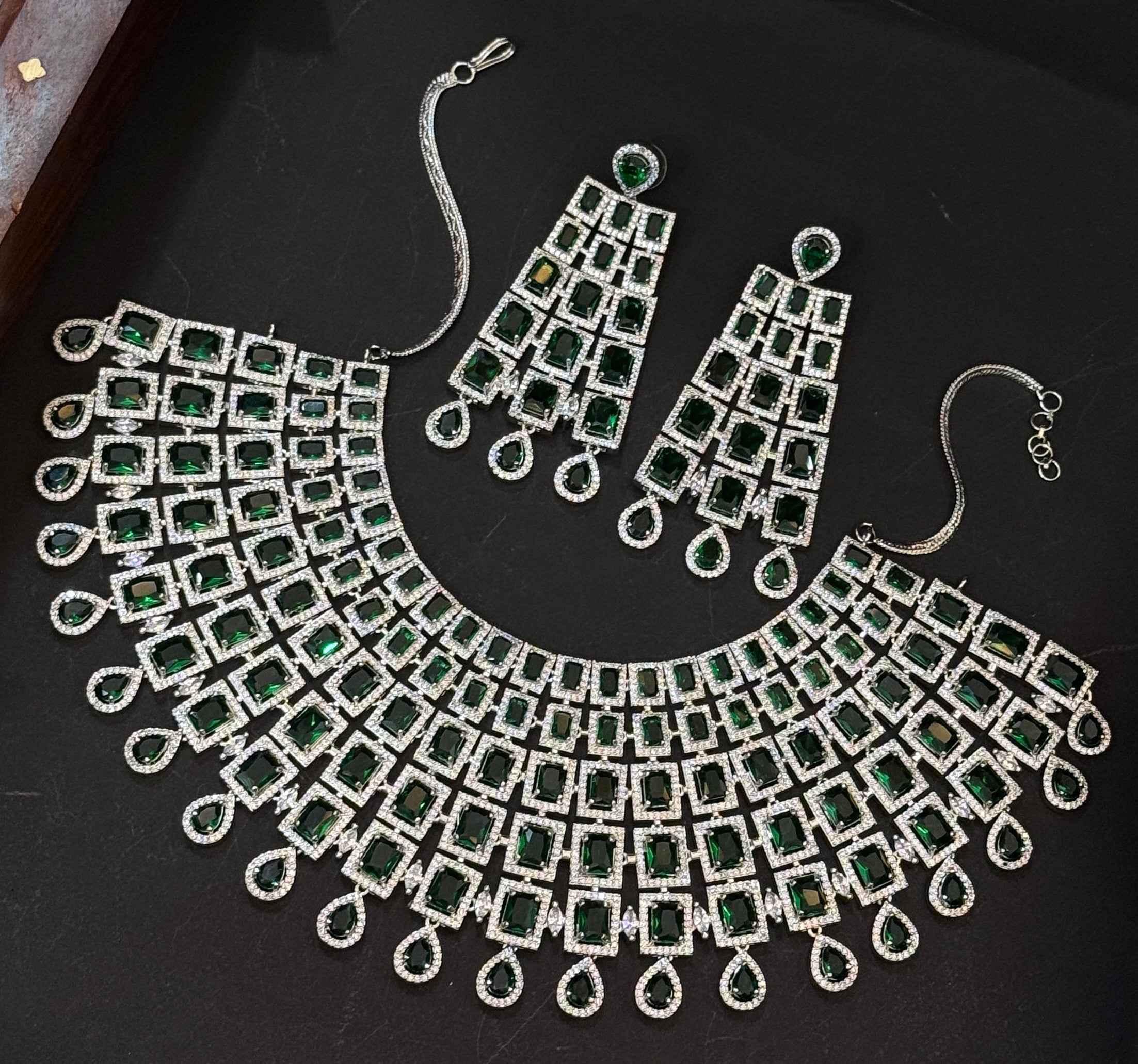 Mivanaa Emerald Empress Bridal Set