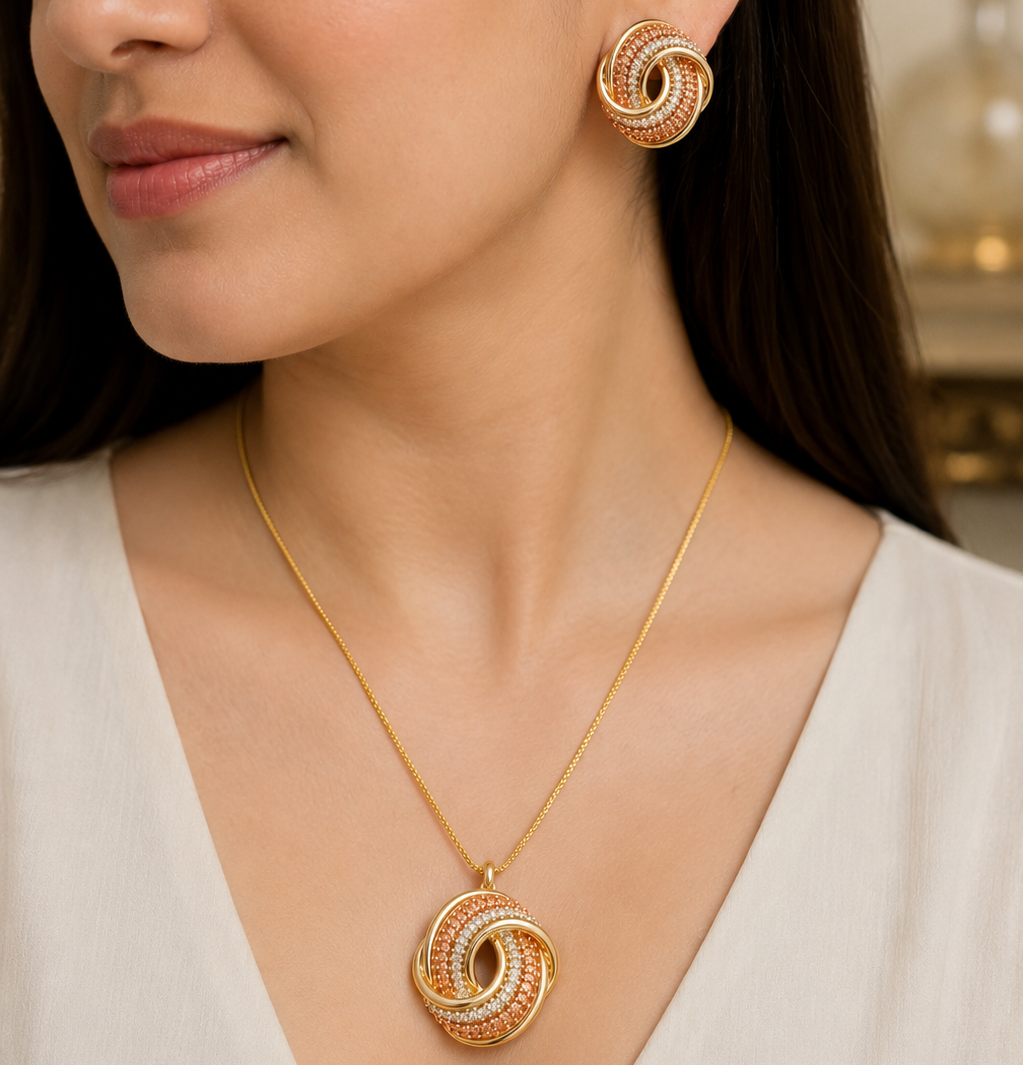 Anti-Tarnish Twisted Halo Pendant Set
