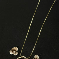 Antique Floral Pearl Pendant Necklace Set
