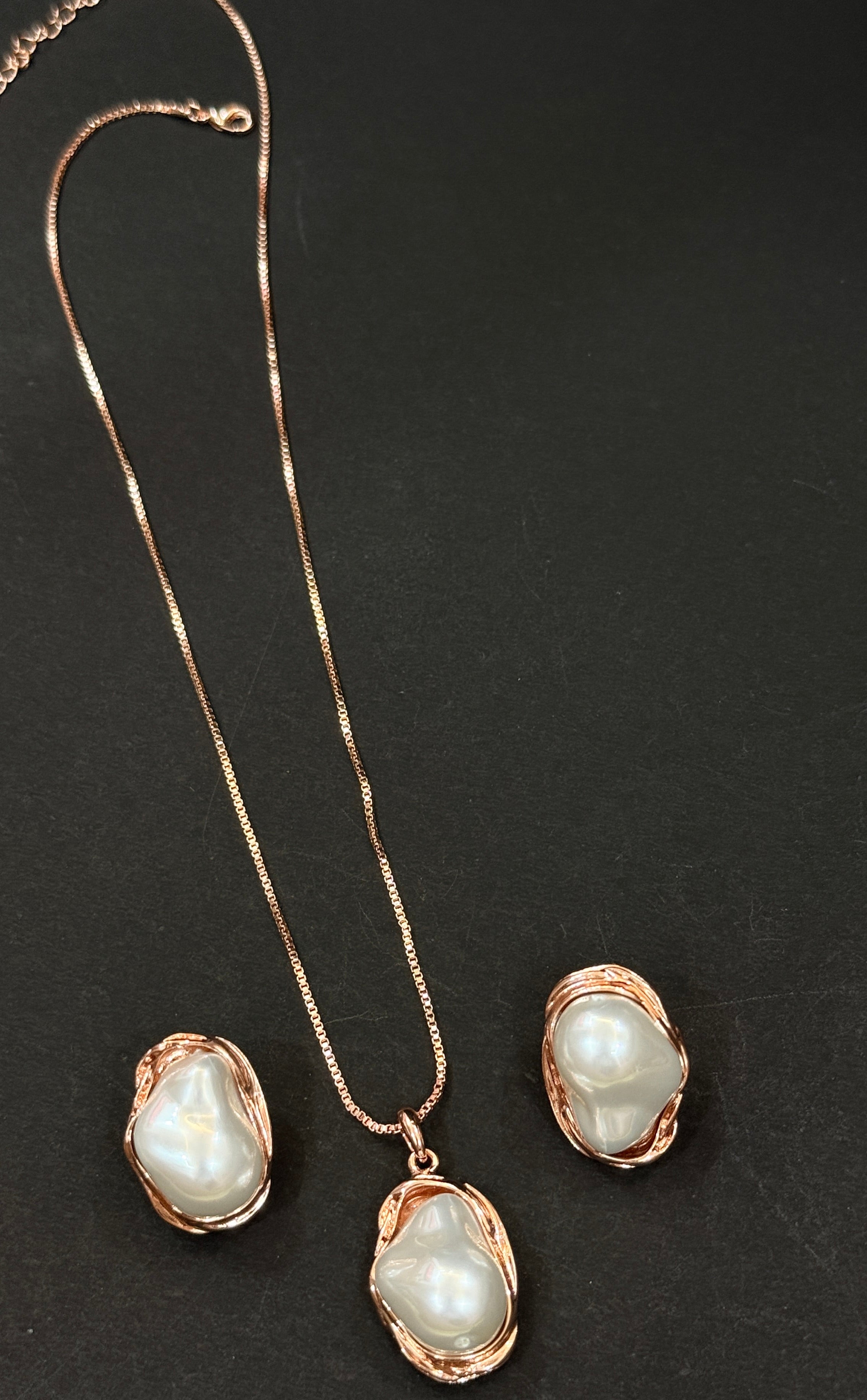 Antique Artisan Baroque Pearl Necklace