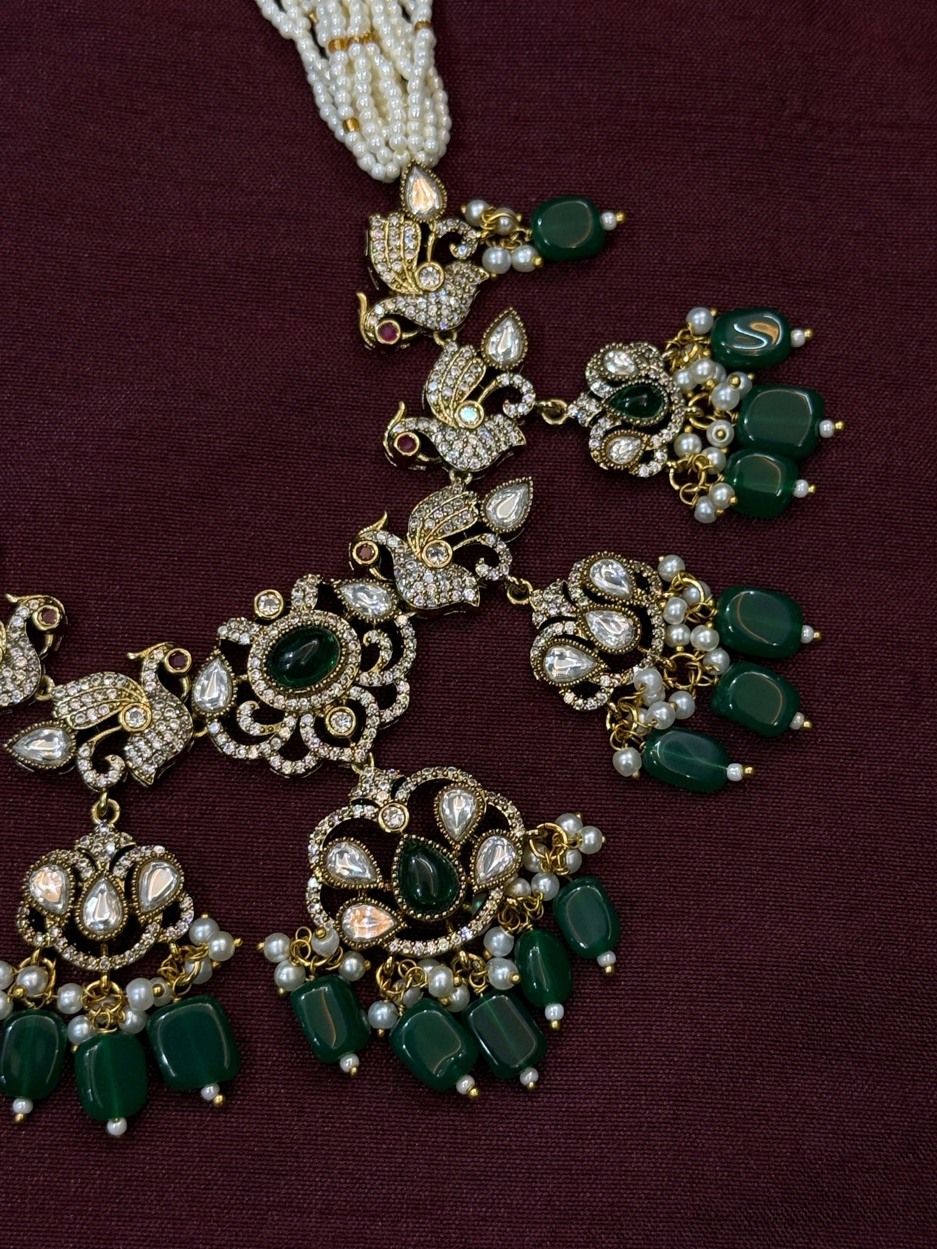 Victorian Kundan Pearl & Green Bead Necklace Set
