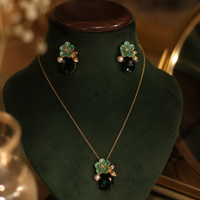 Emerald Bloom Floral Pendant Necklace Set