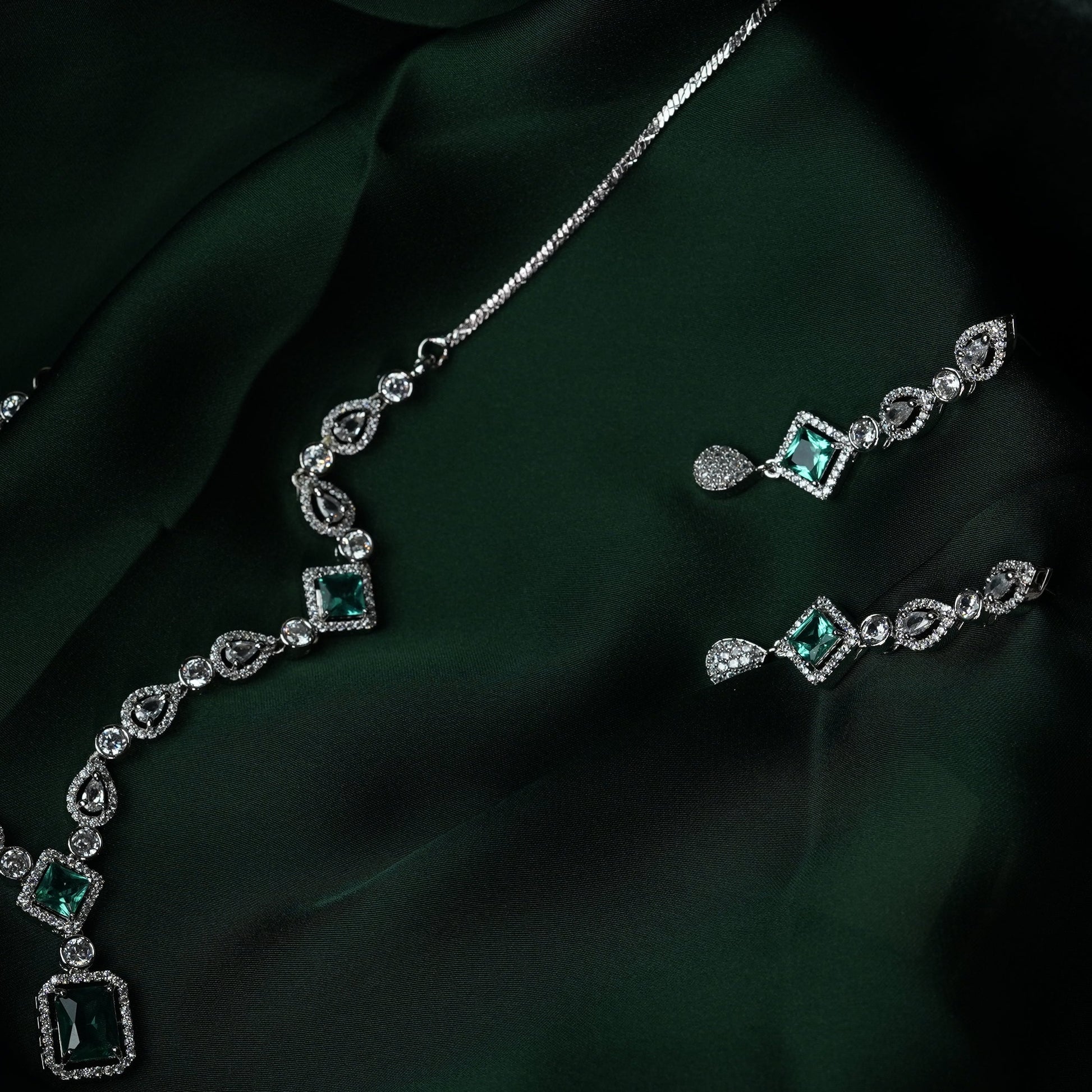 Mivanaa Emerald American Diamond Necklece Set - Mivanaa