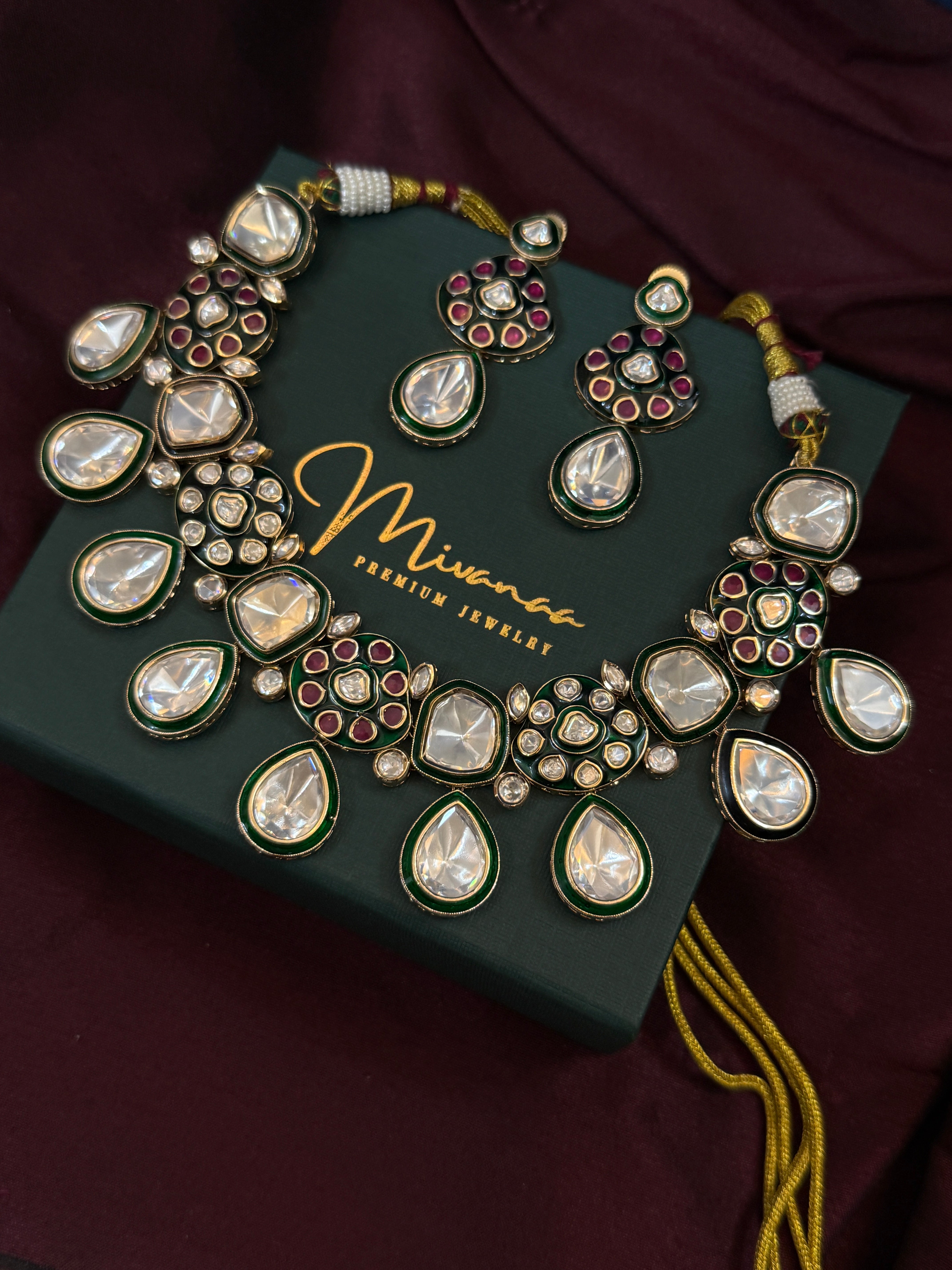 Vintage Viraasat – Royal Polki Meenakari Set