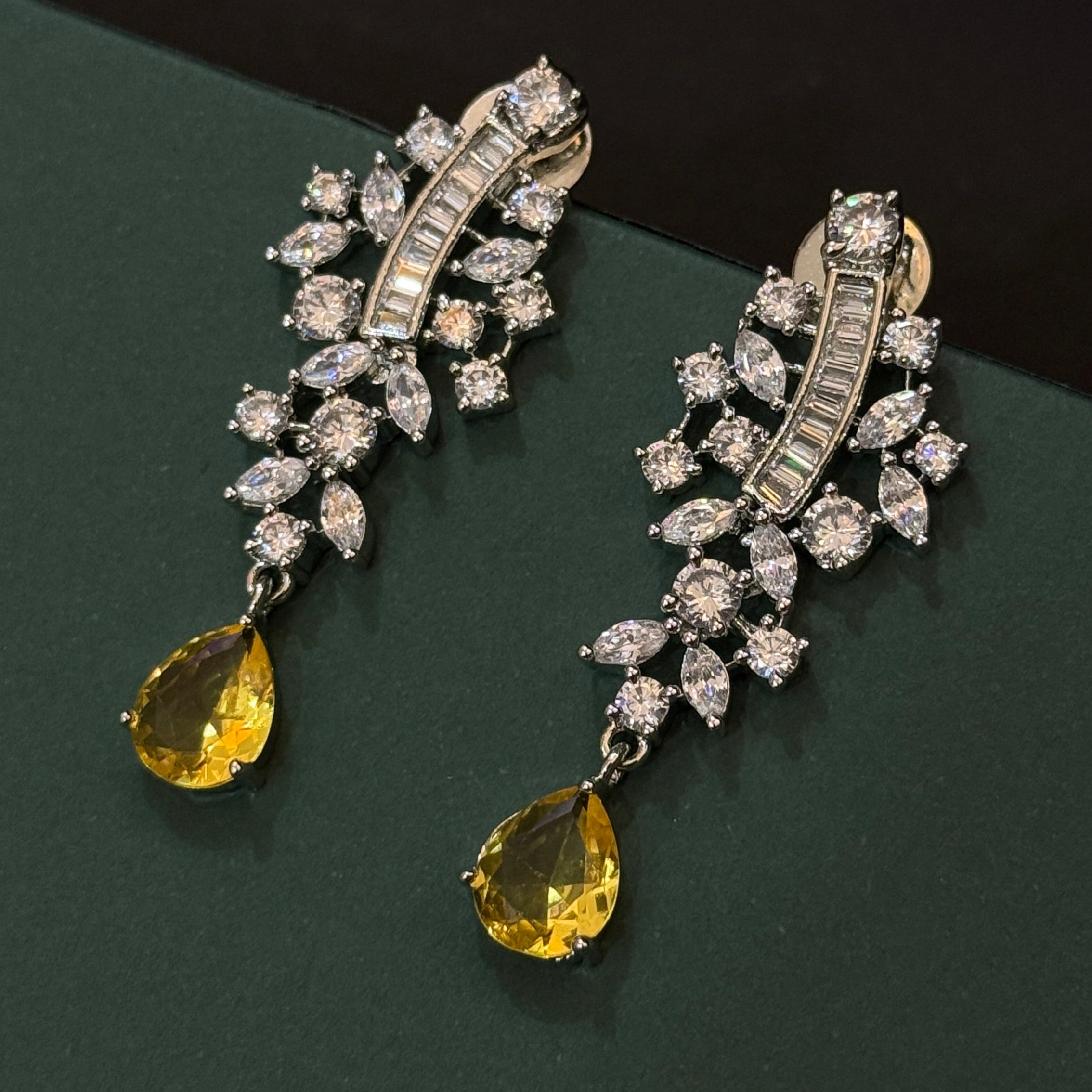 Luxury Golden Honey Diamond Jewelry Set