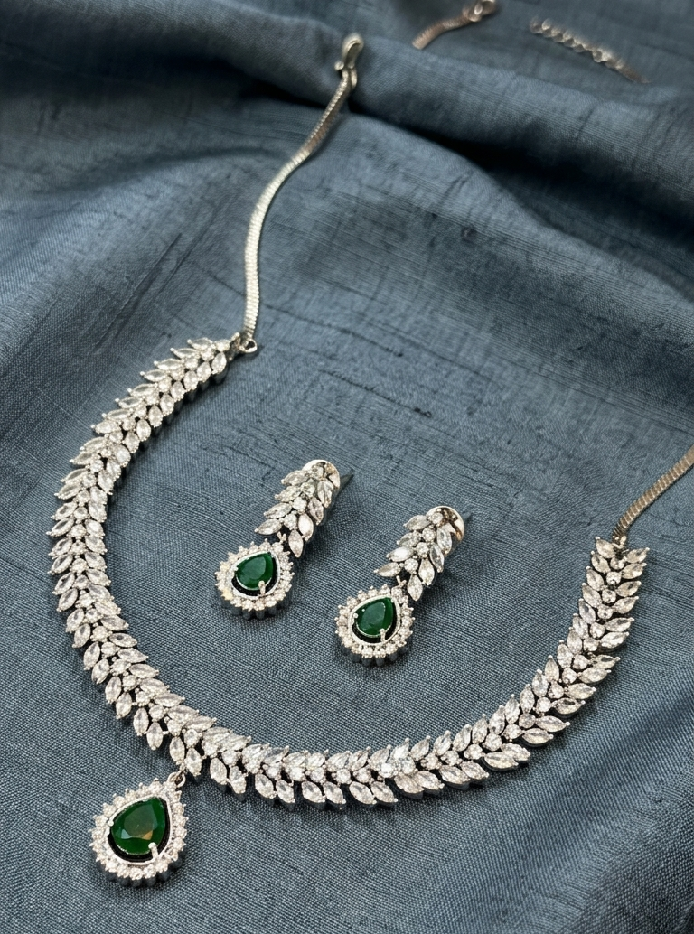 Emerald Teardrop AD Stone Necklace Set with Leaf Design