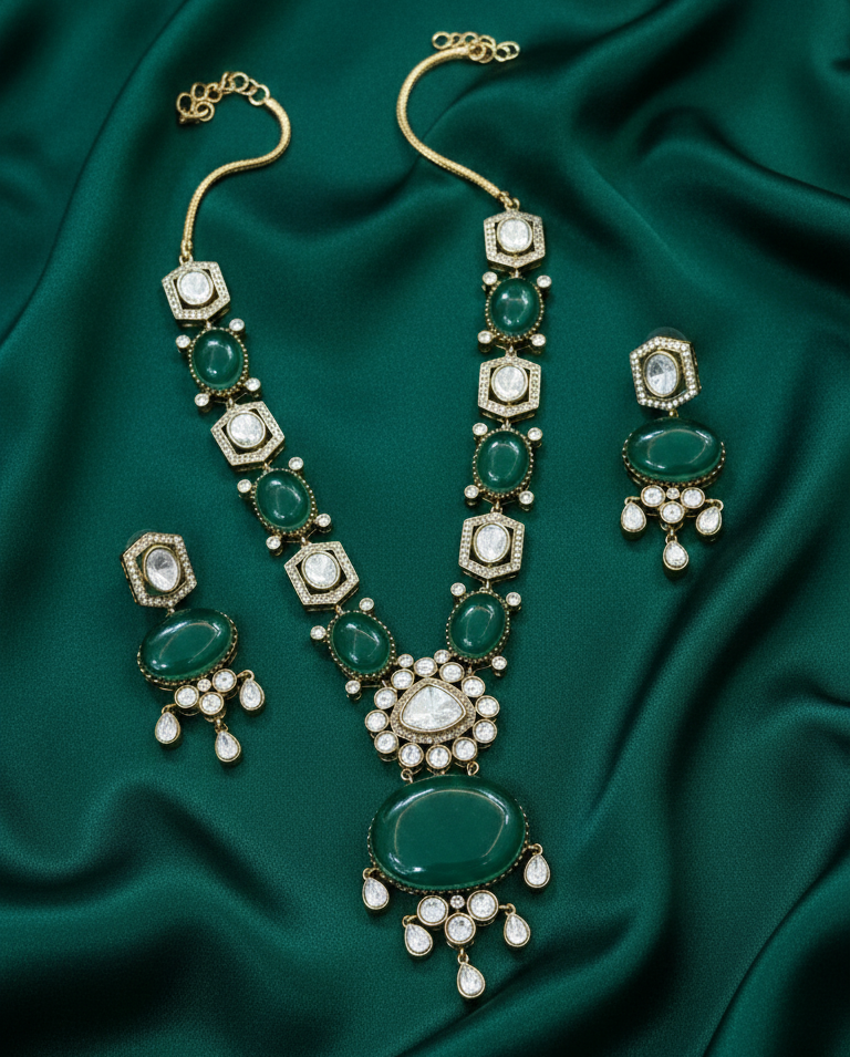 Emerald Royale Heirloom Necklace Set