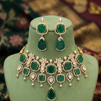 Emerald Green Stone Choker Necklace Set for Women