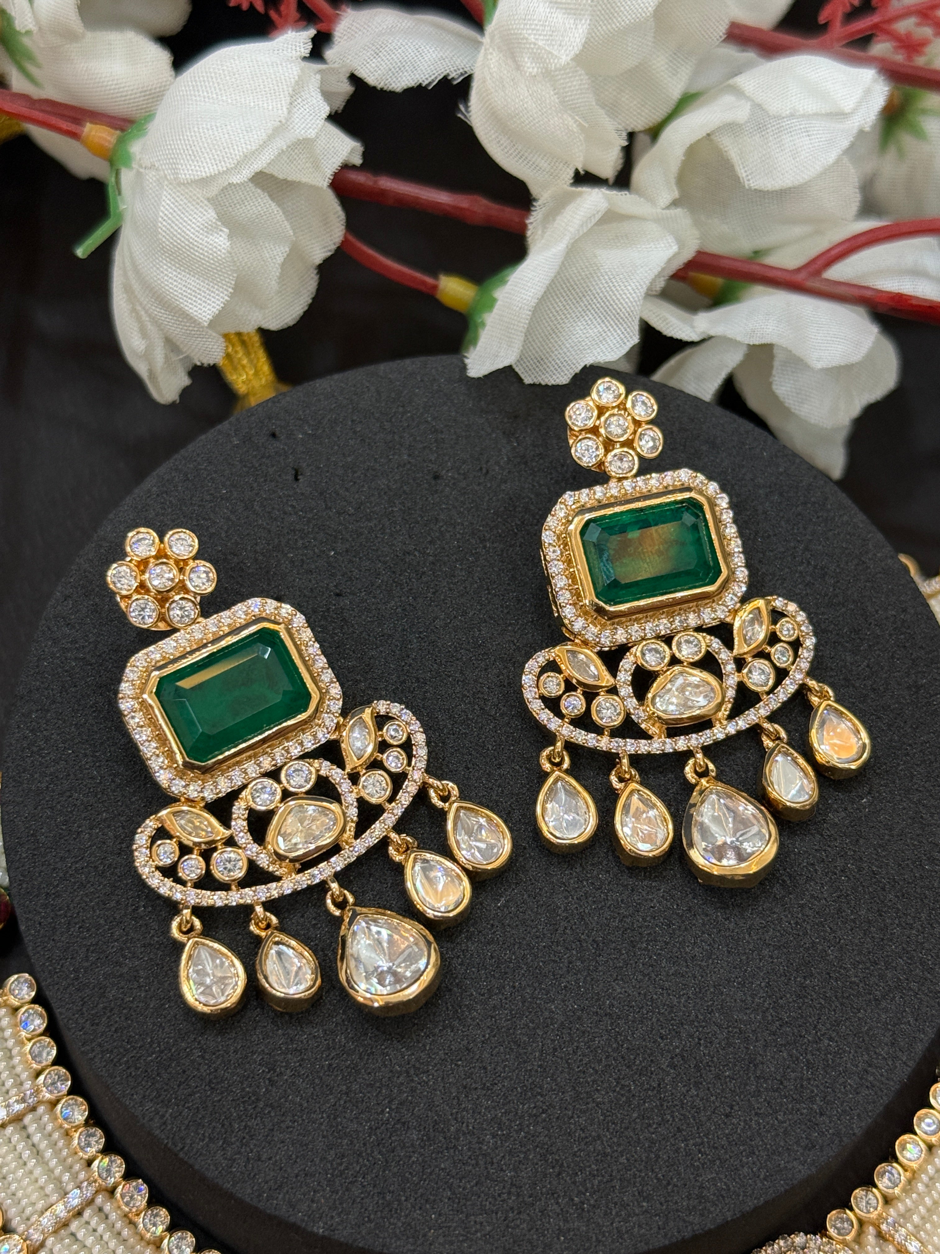 Emerald Grace Polki Pearl Choker Set-Mivanaa