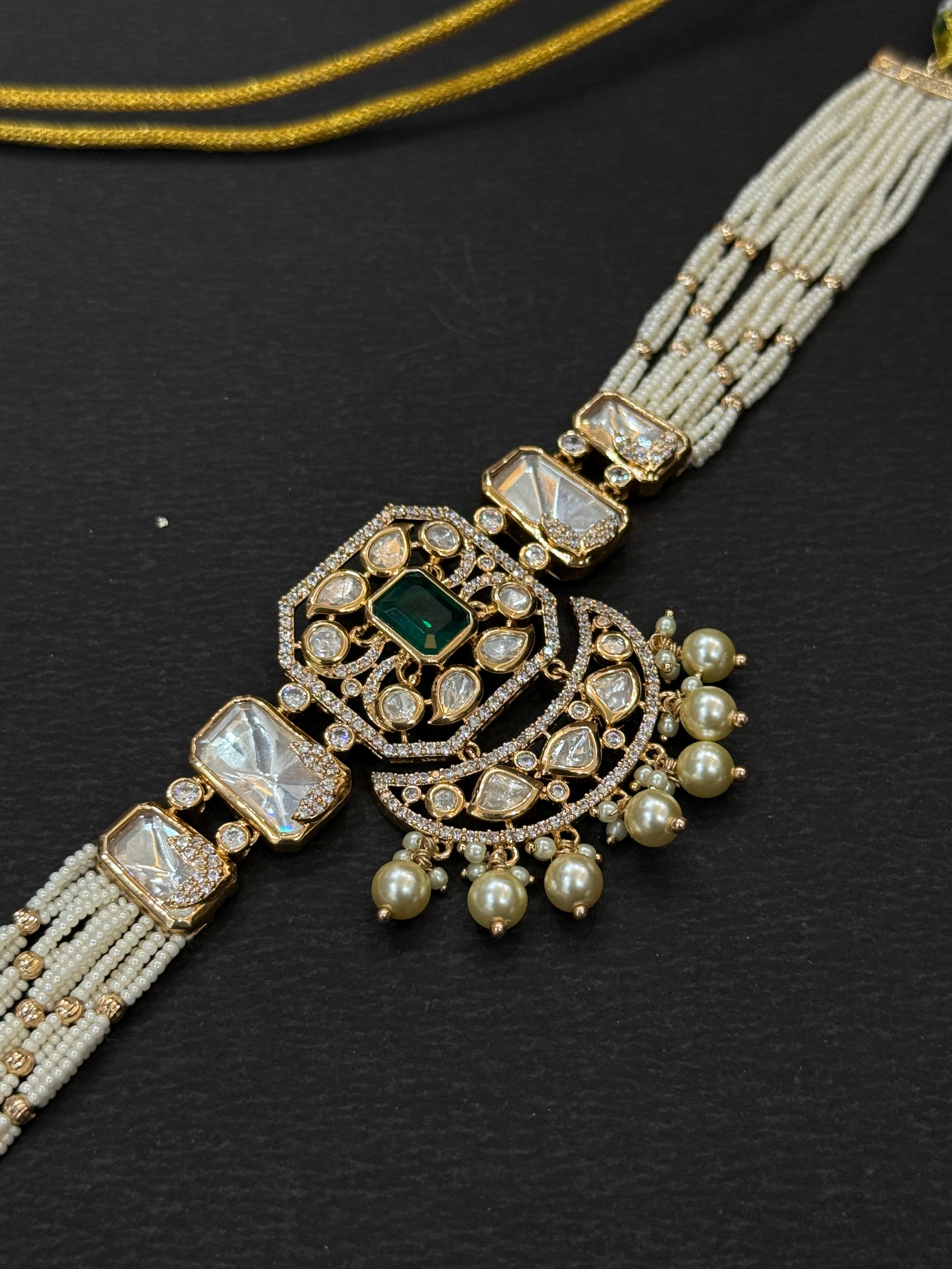 Mivanaa Polki Mahira-Mivanaa