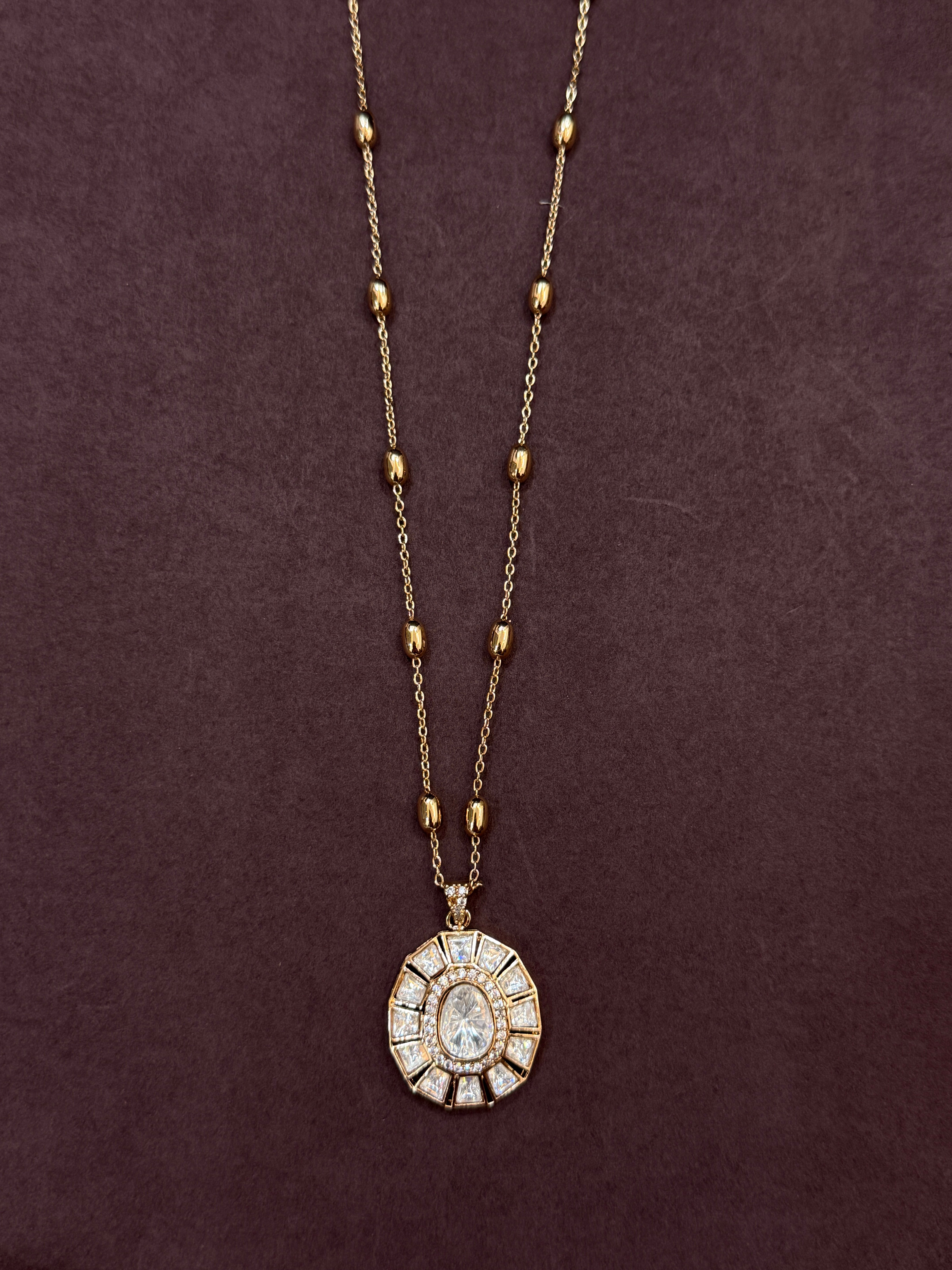 Elegant Gold-Plated Necklace & Earring Set