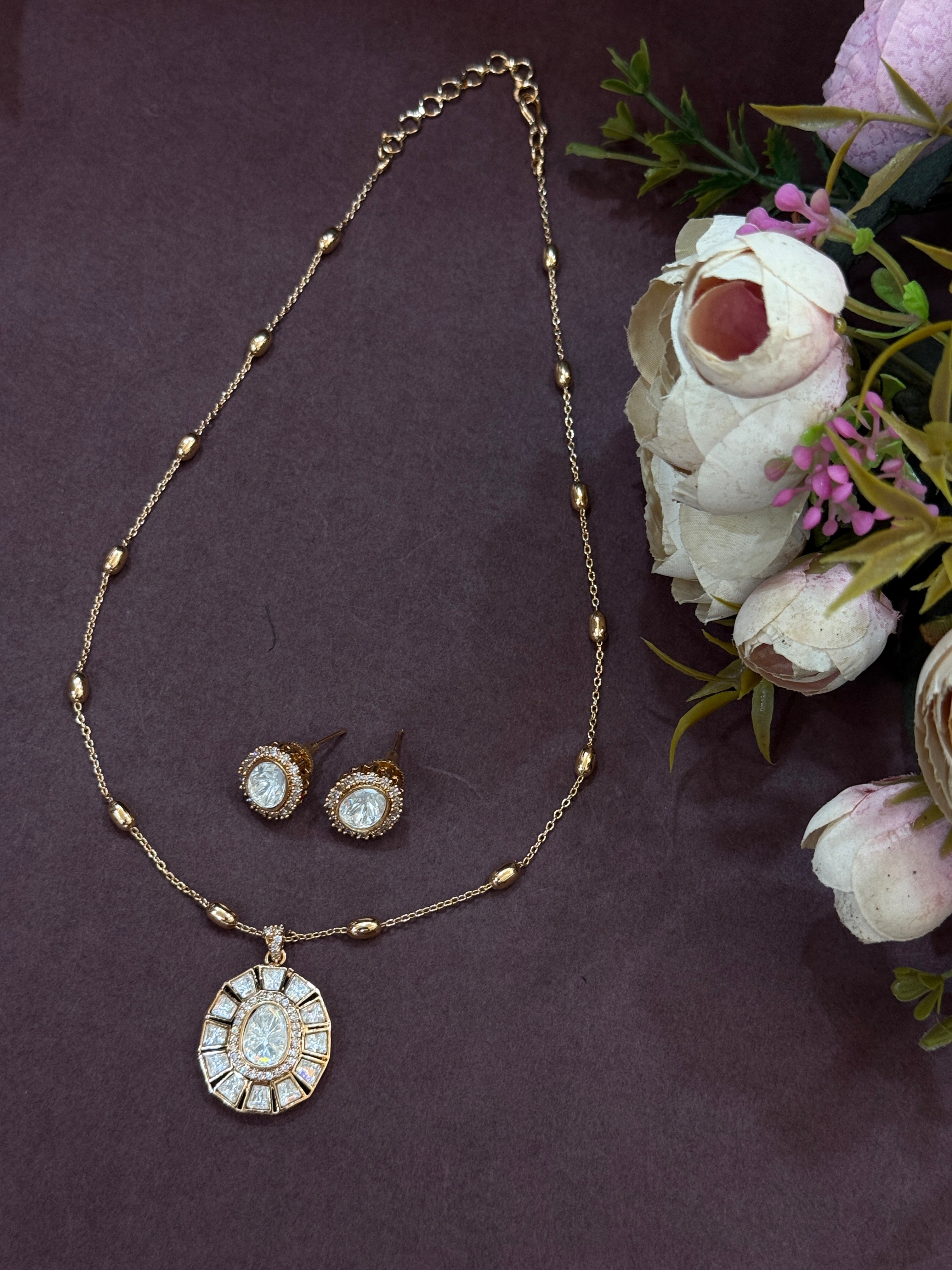 Elegant Gold-Plated Necklace & Earring Set