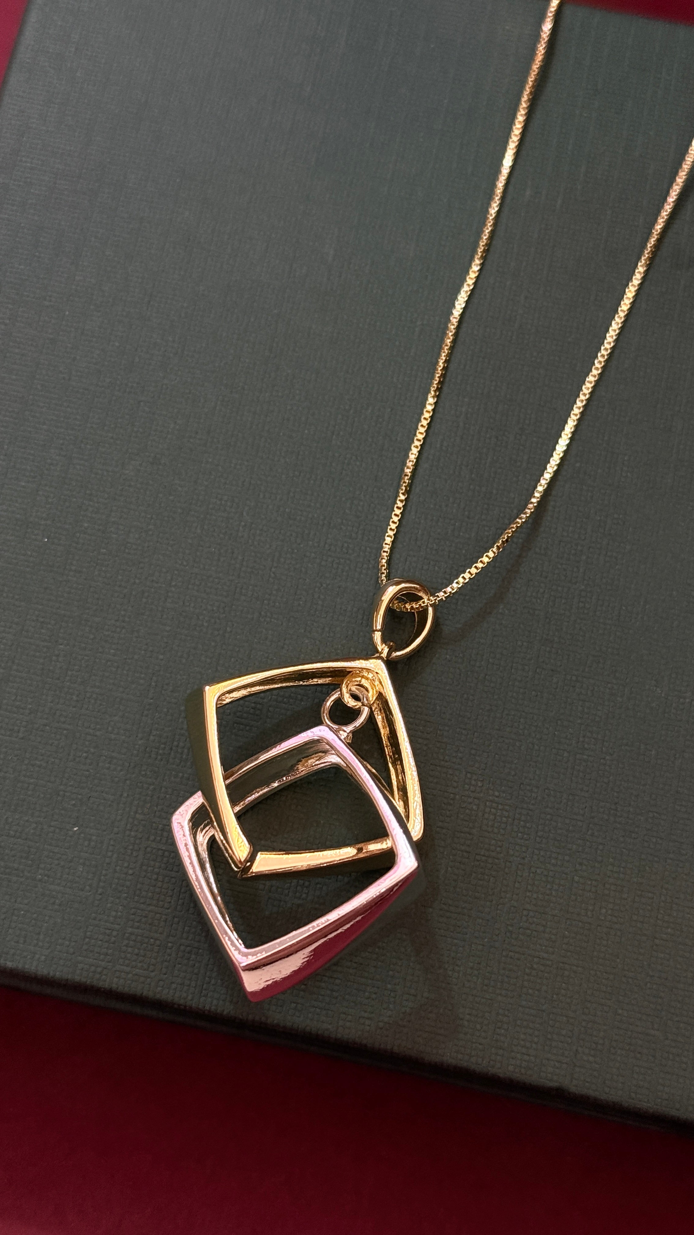 Elegant Dual Tone Geometric Pendant Necklace