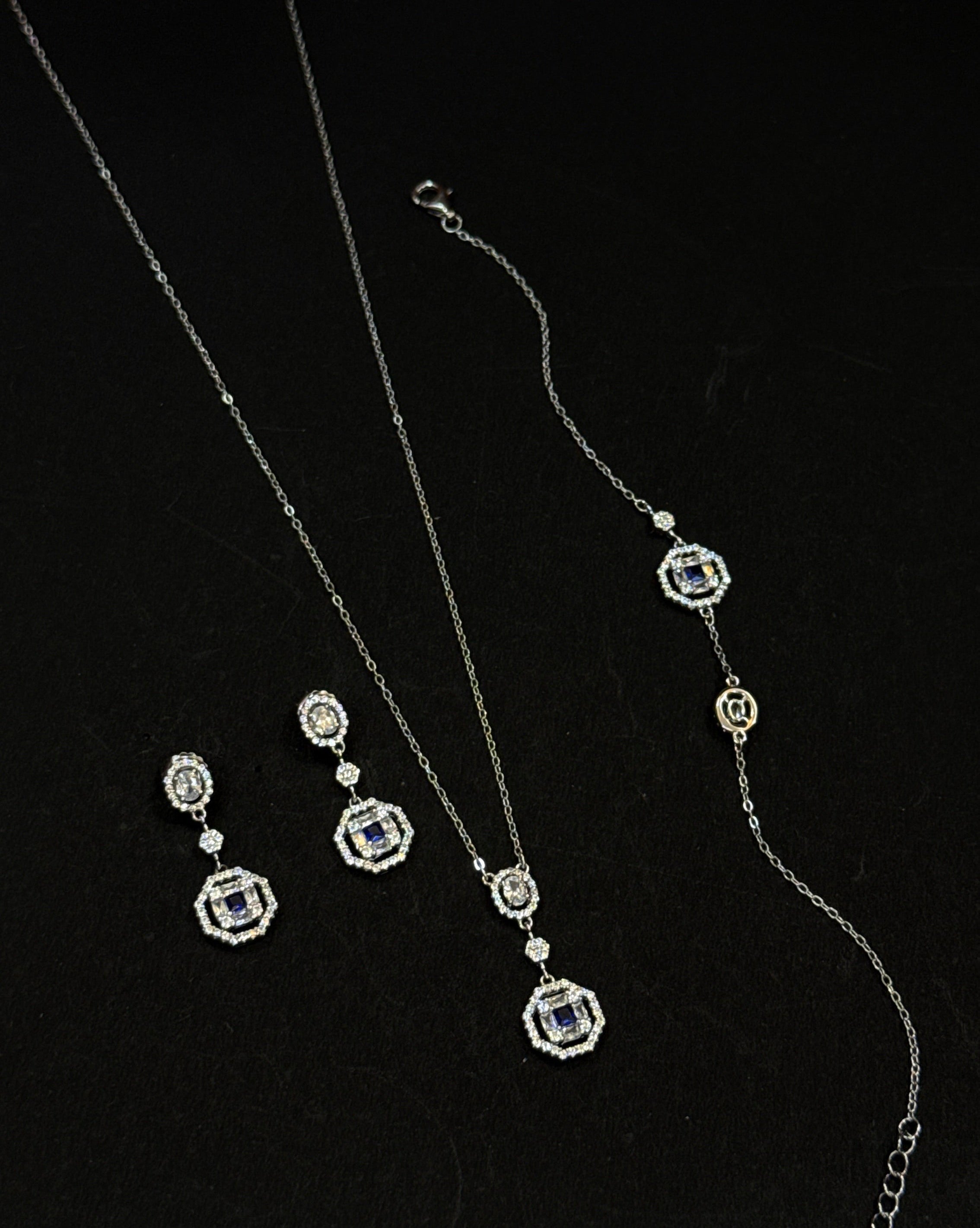 925 Sterling Silver Blue Stone Necklace Set