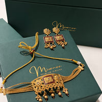 Gold Polish Floral Necklace Set with Red Accents and Matching Earrings