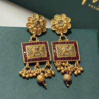 Gold Polish Floral Necklace Set with Red Accents and Matching Earrings