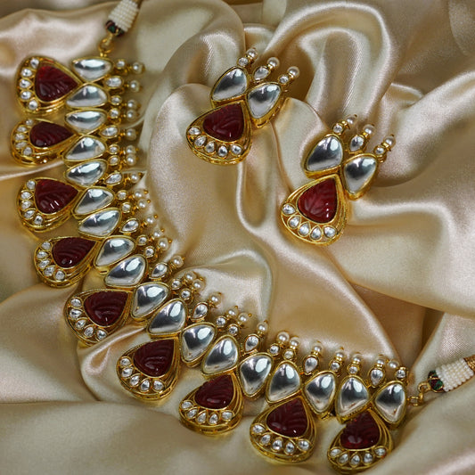 Regal Red Kundan Traditional Set - Timeless Elegance - Mivanaa