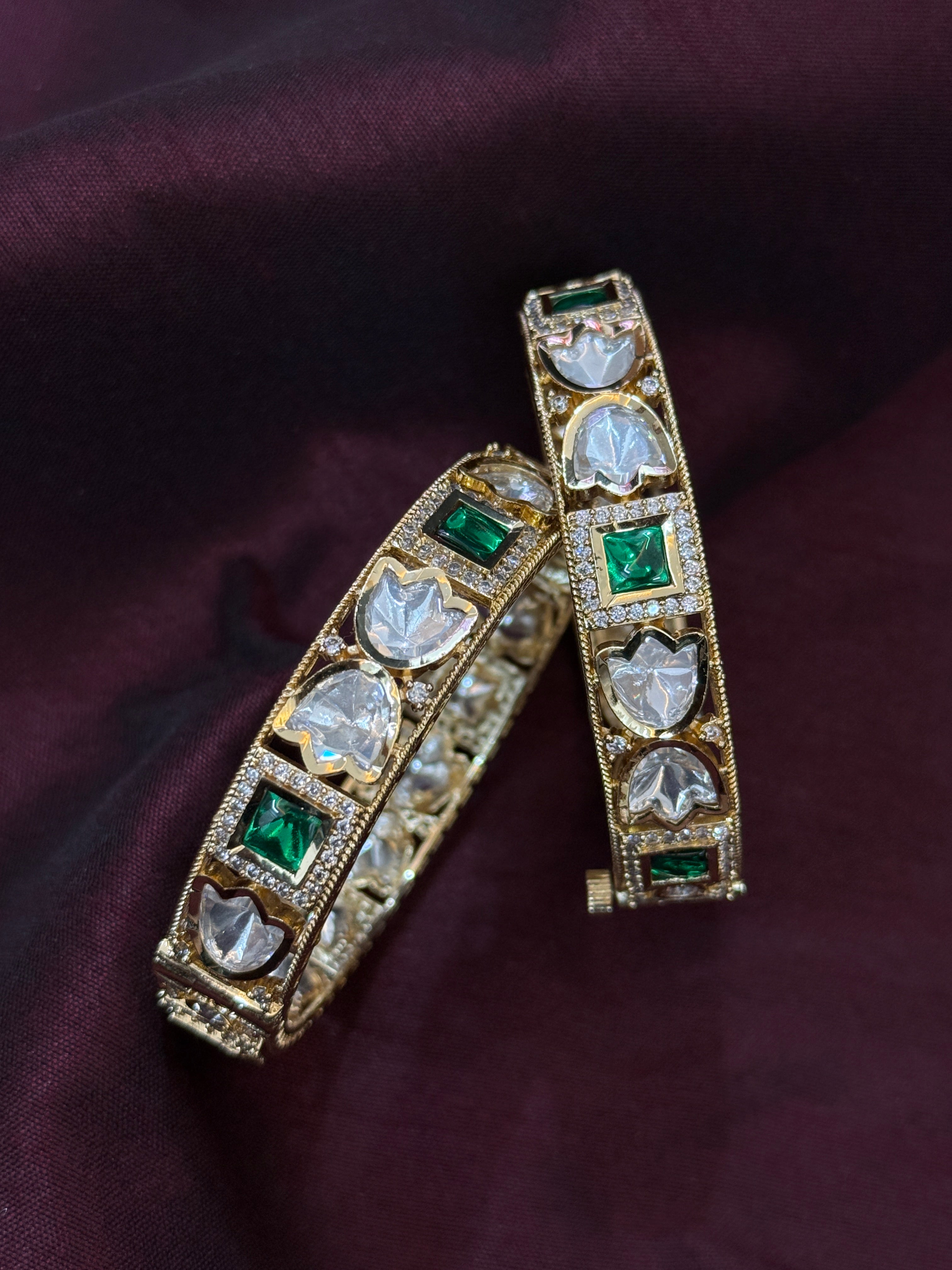 Emerald Glow Kundan Bangles
