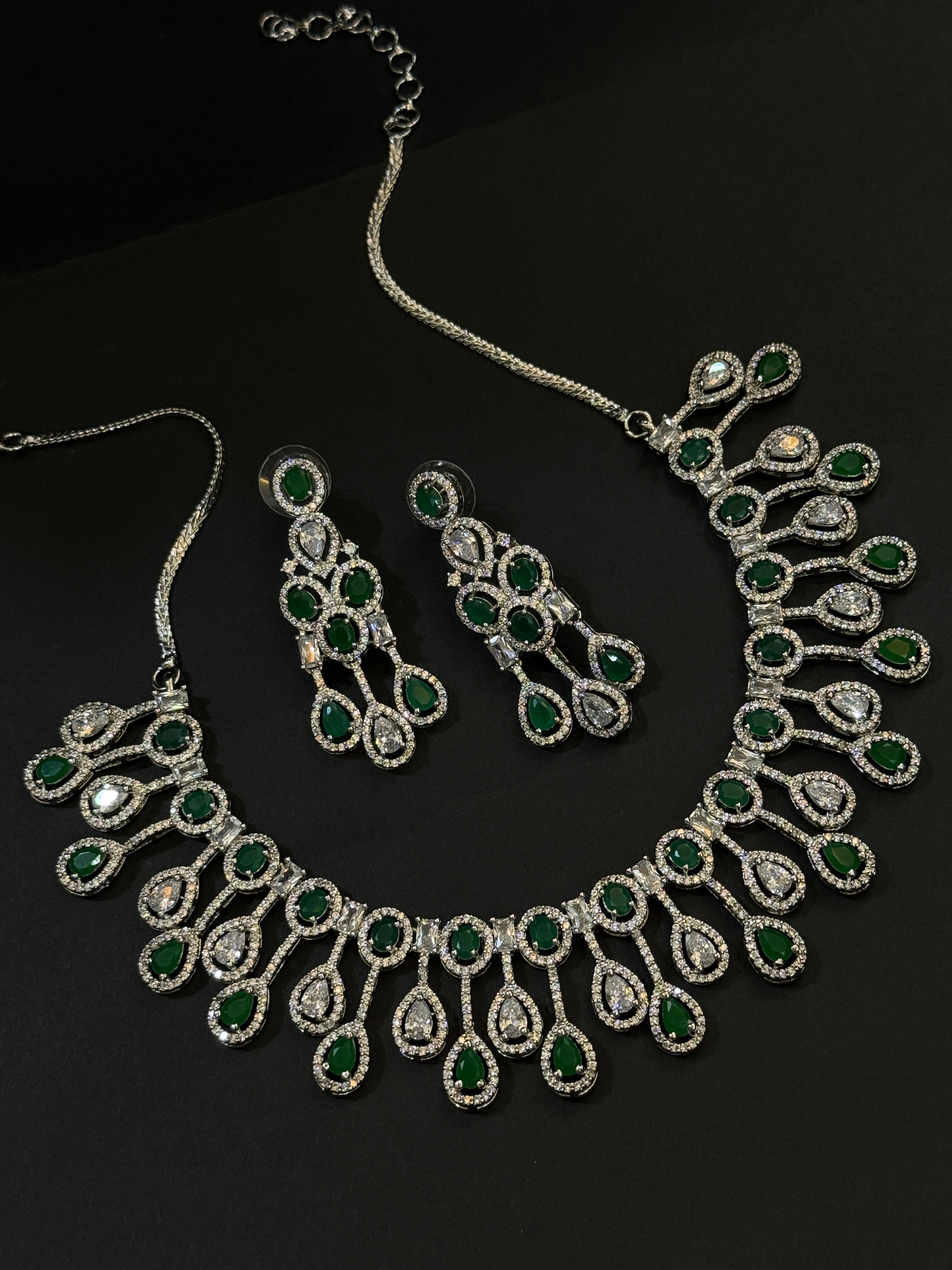 Elegant Emerald American Diamond Necklace