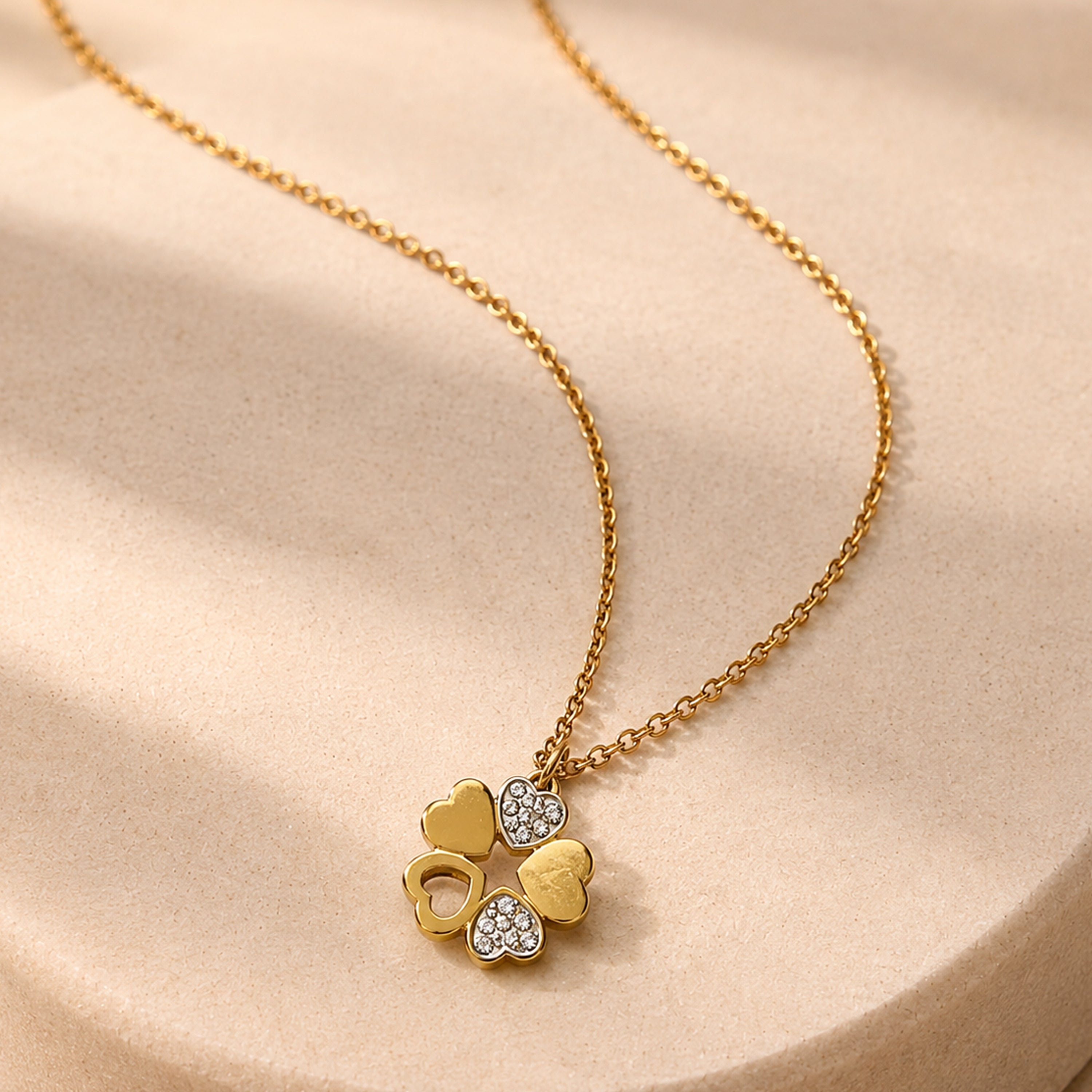 Gold-Tone Clover Pendant Minimal Jewellery