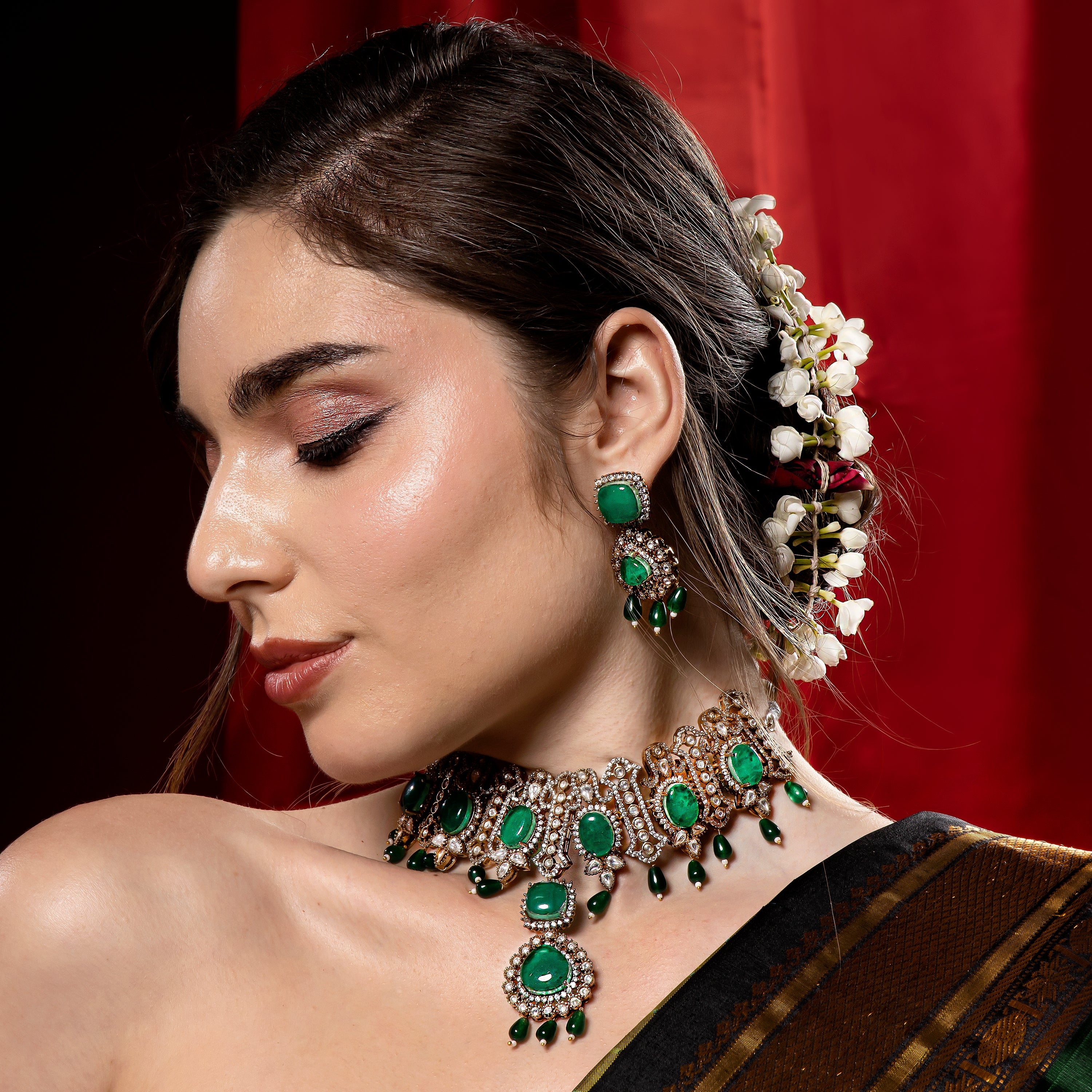 Traditional Green Stone Choker Jewellery Set