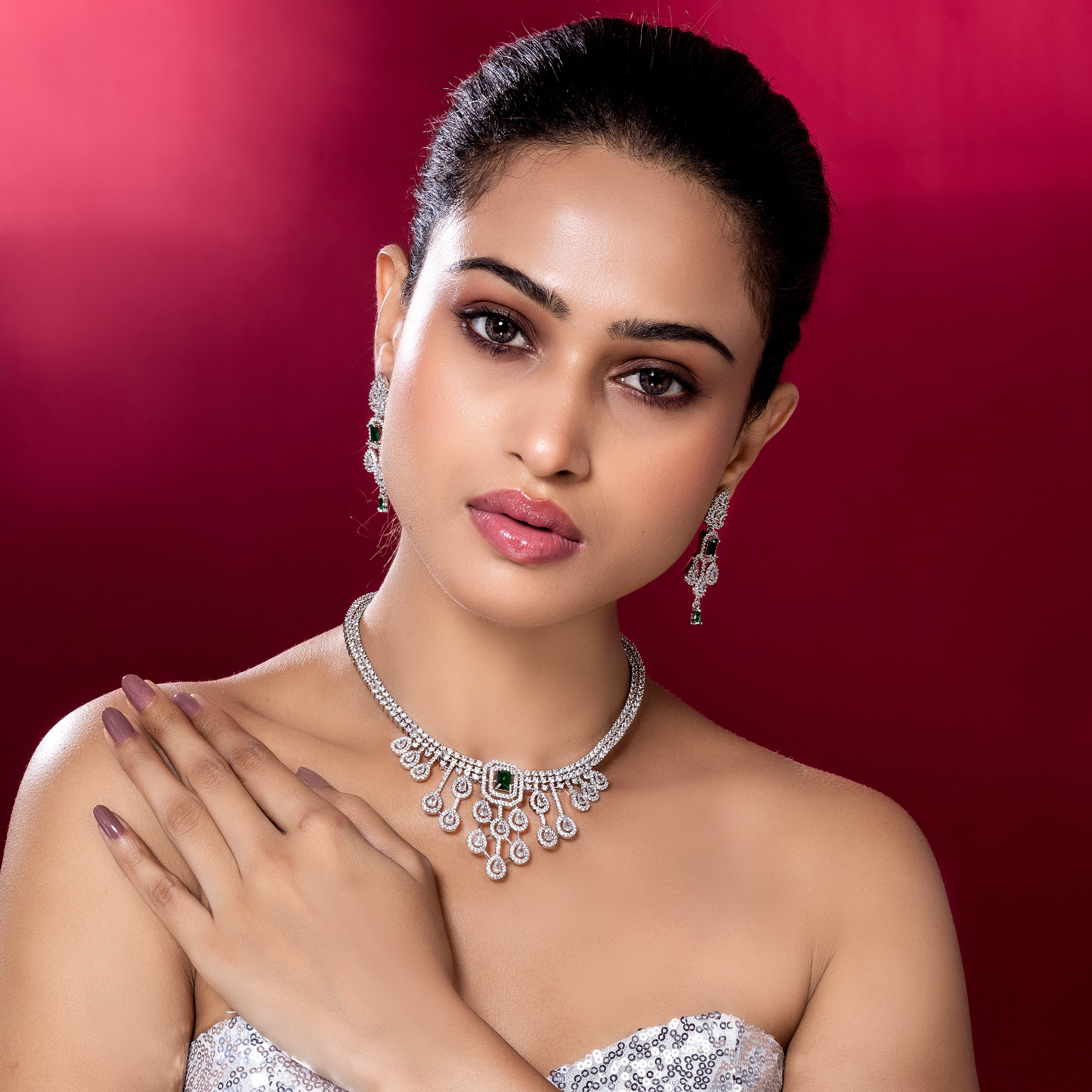 Exquisite Elegance AD Neckset-Mivanaa