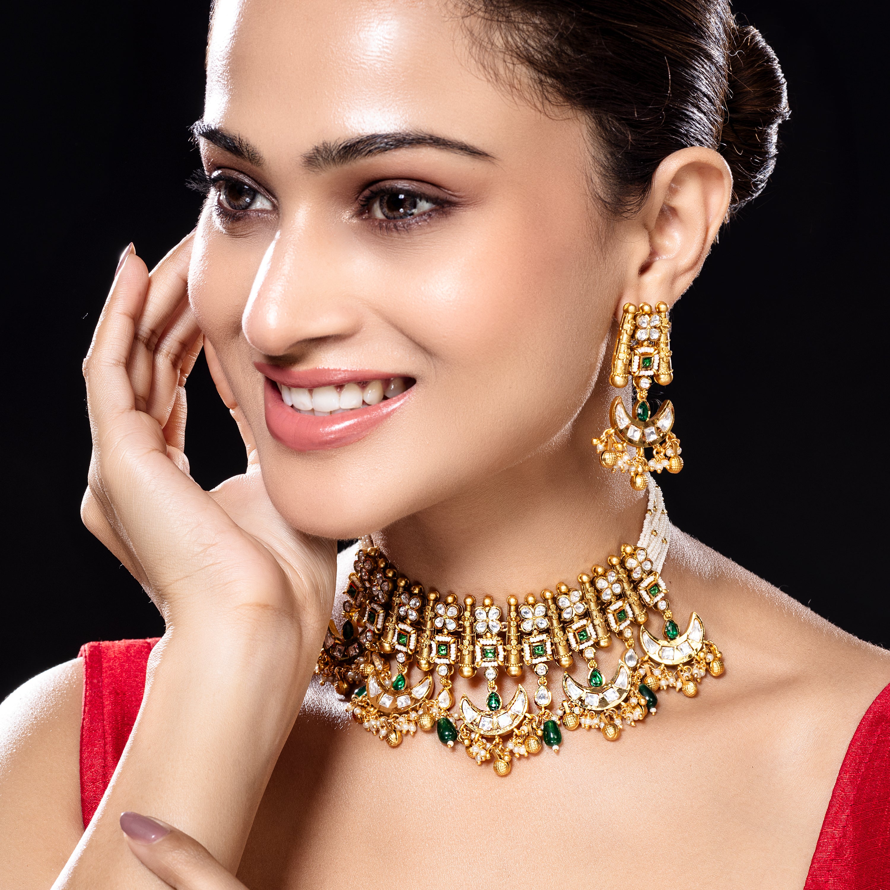 Traditional Gold-Polish Choker-Mivanaa