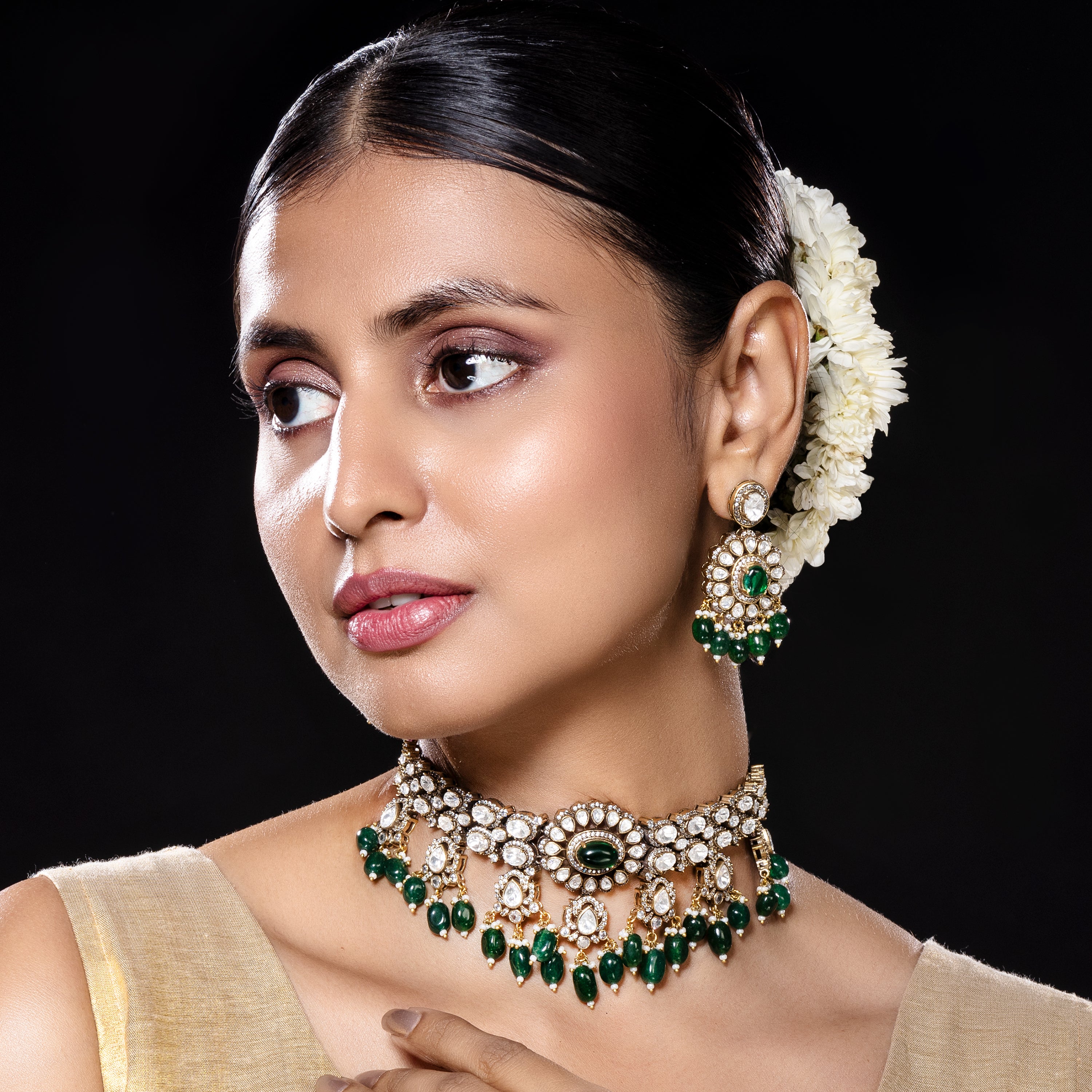Emerald Mossanite Kundan-Mivanaa