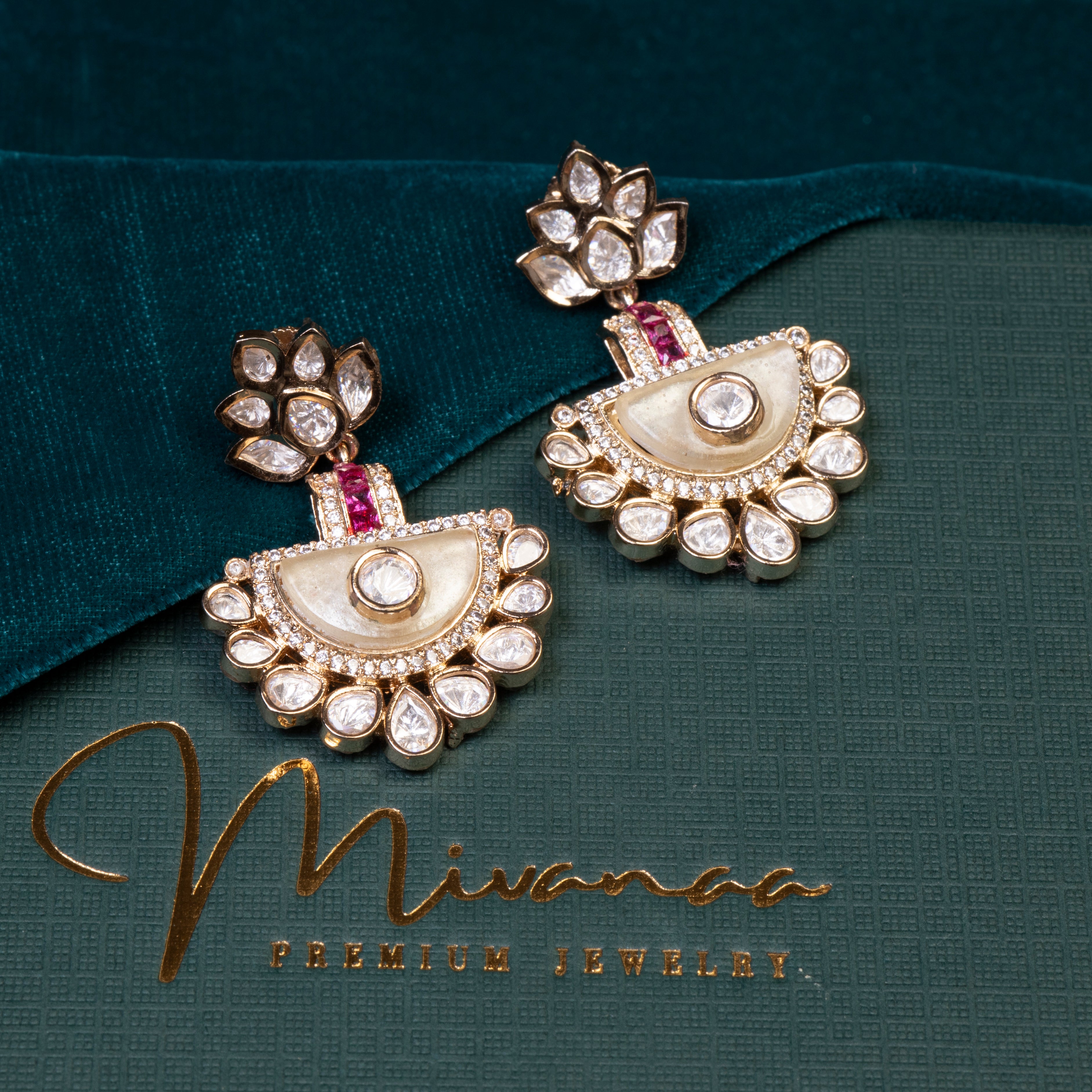 Radiant Royal Kundan Ensemble-Mivanaa