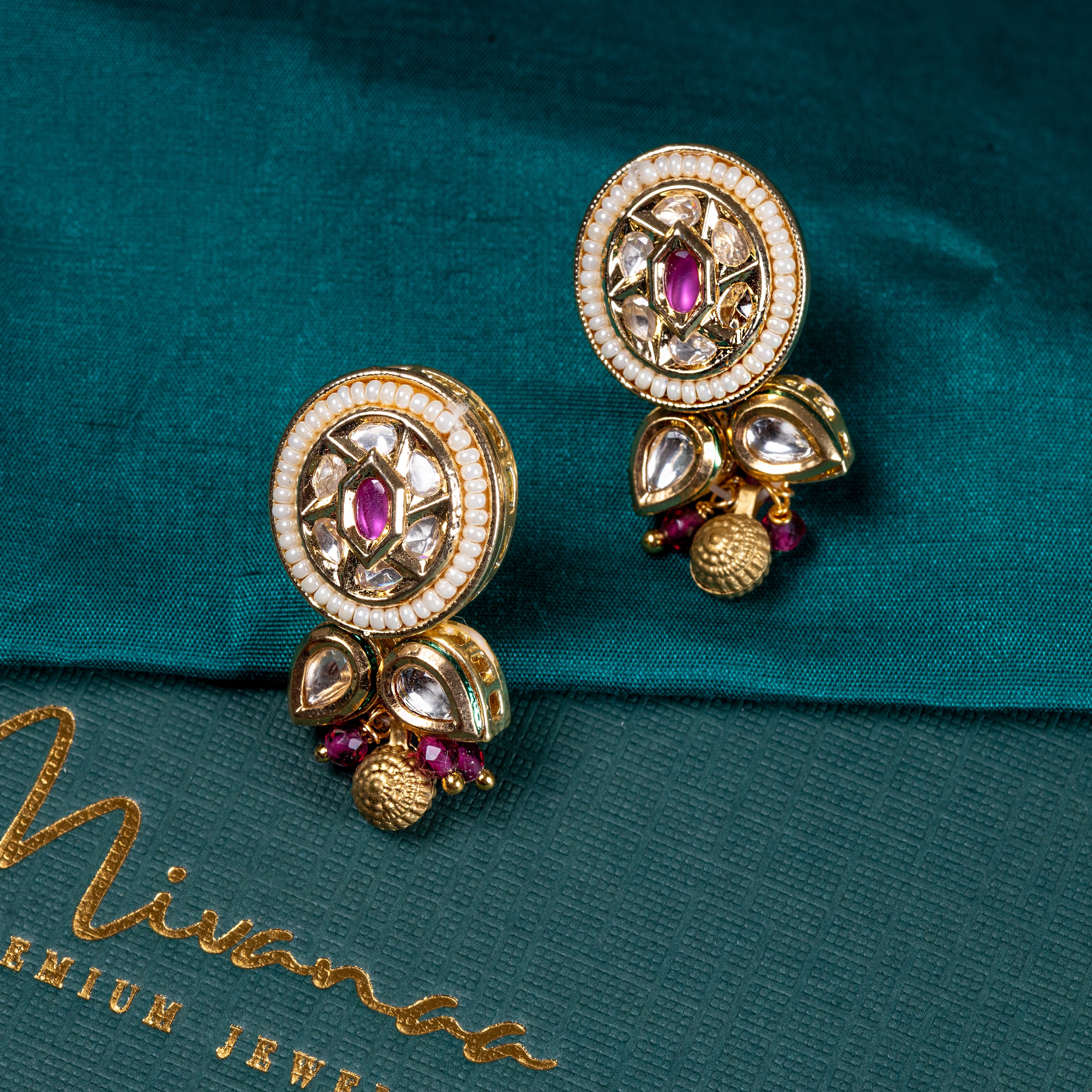 Royal Aura Ruby Rajwadi Set-Mivanaa