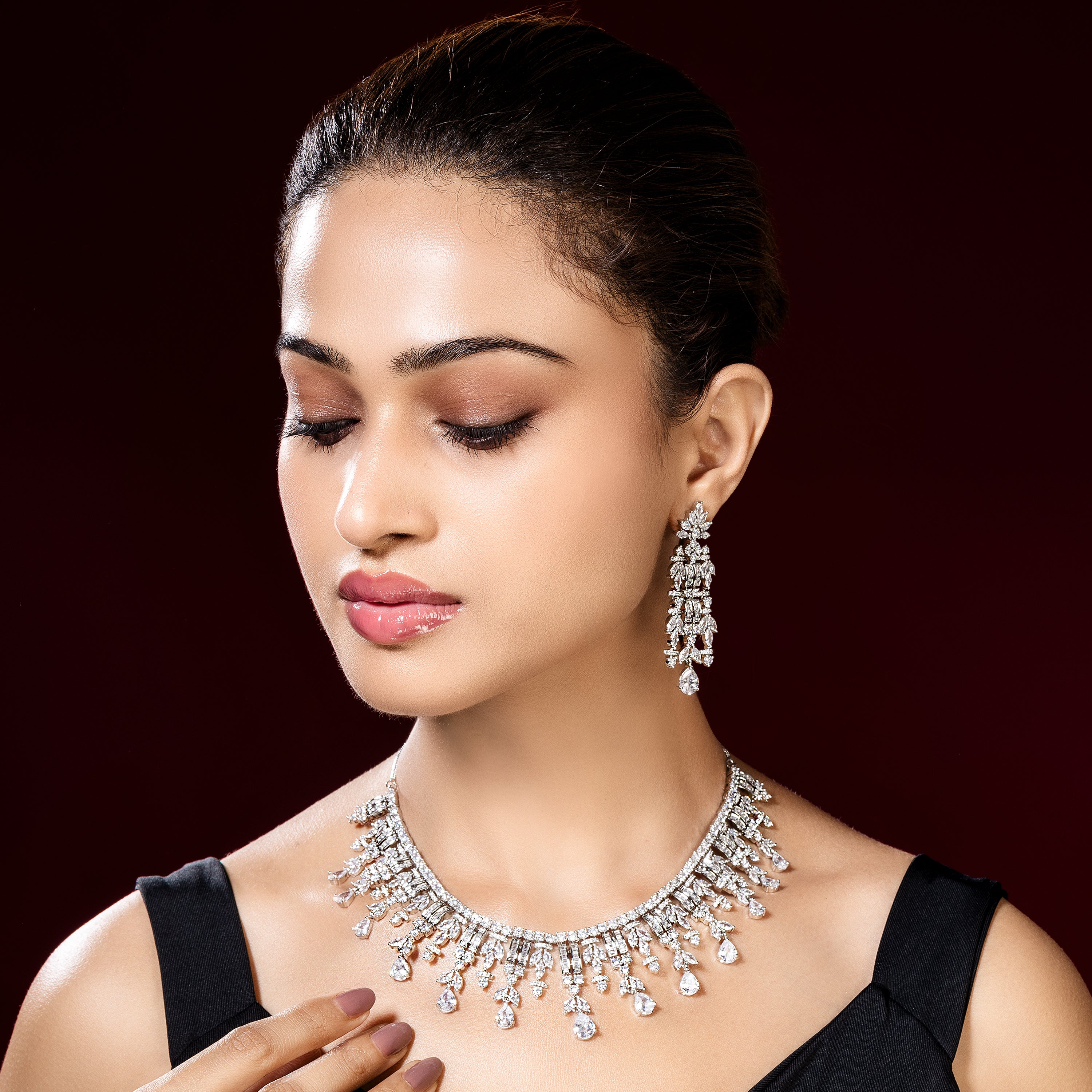 Sliver looklike American Diamond-Mivanaa