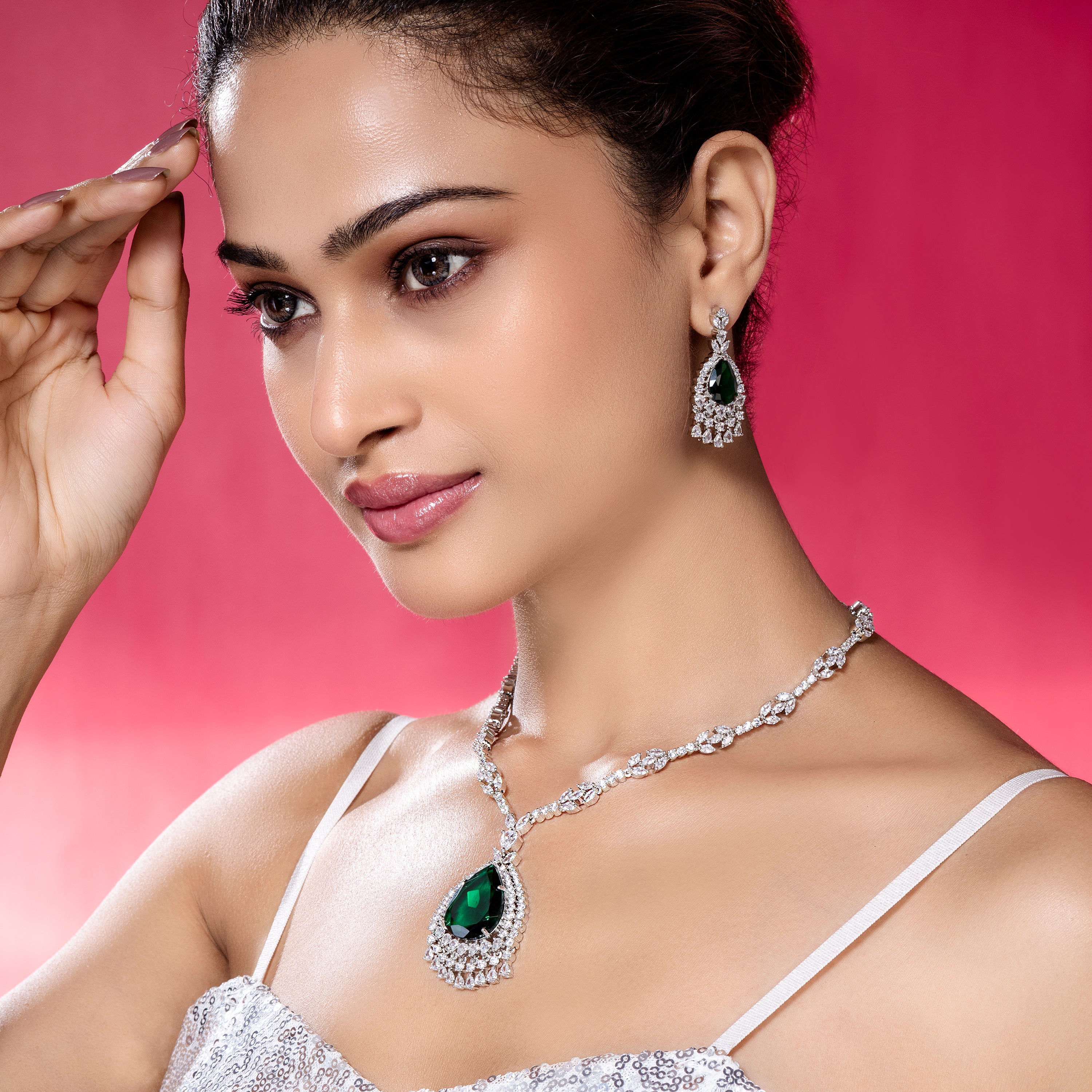 Radiant Green Elegance-Mivanaa