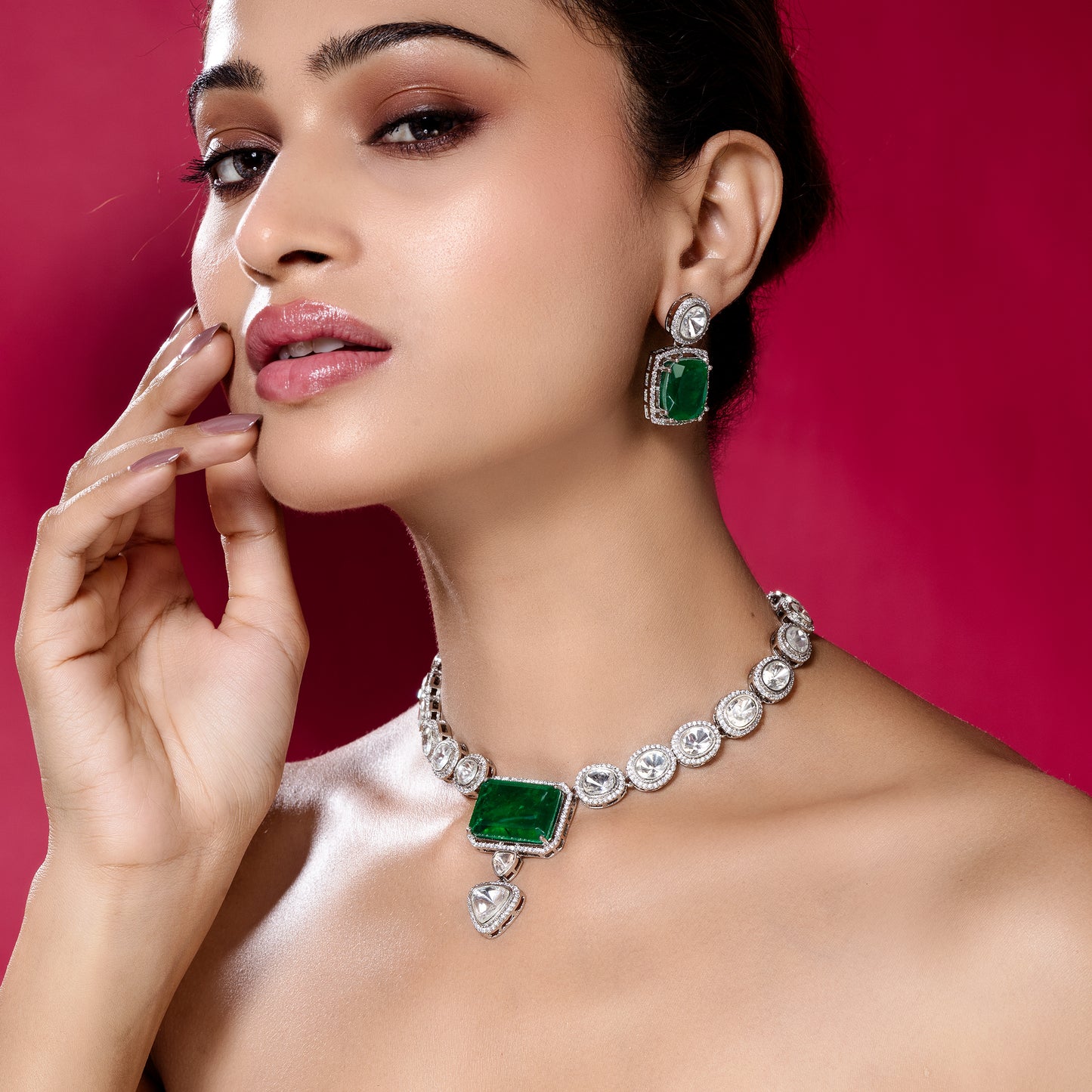 Emerald Radiance Kundan