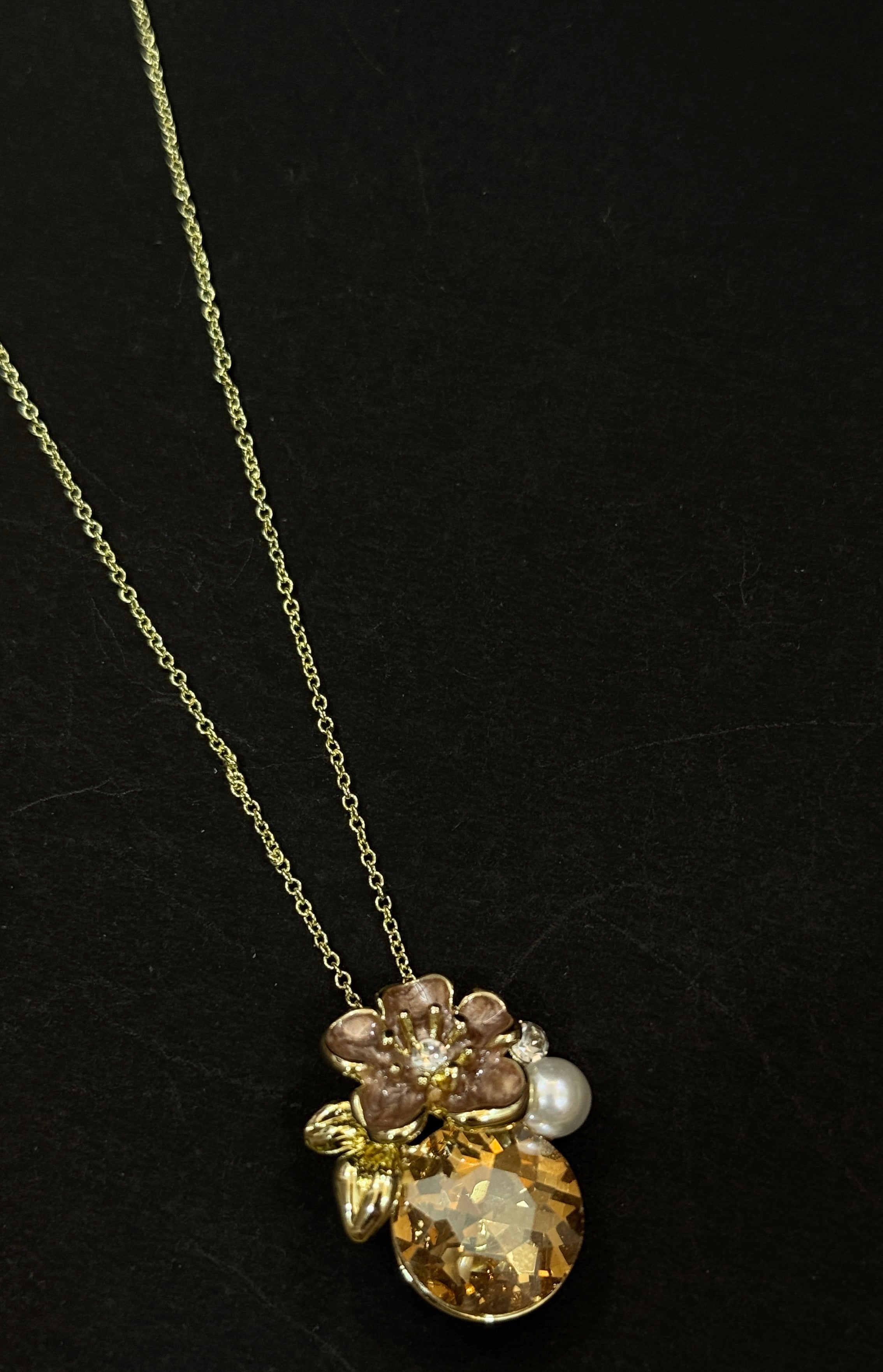 Vintage Floral Crystal Pendant Necklace & Stud Earrings Set