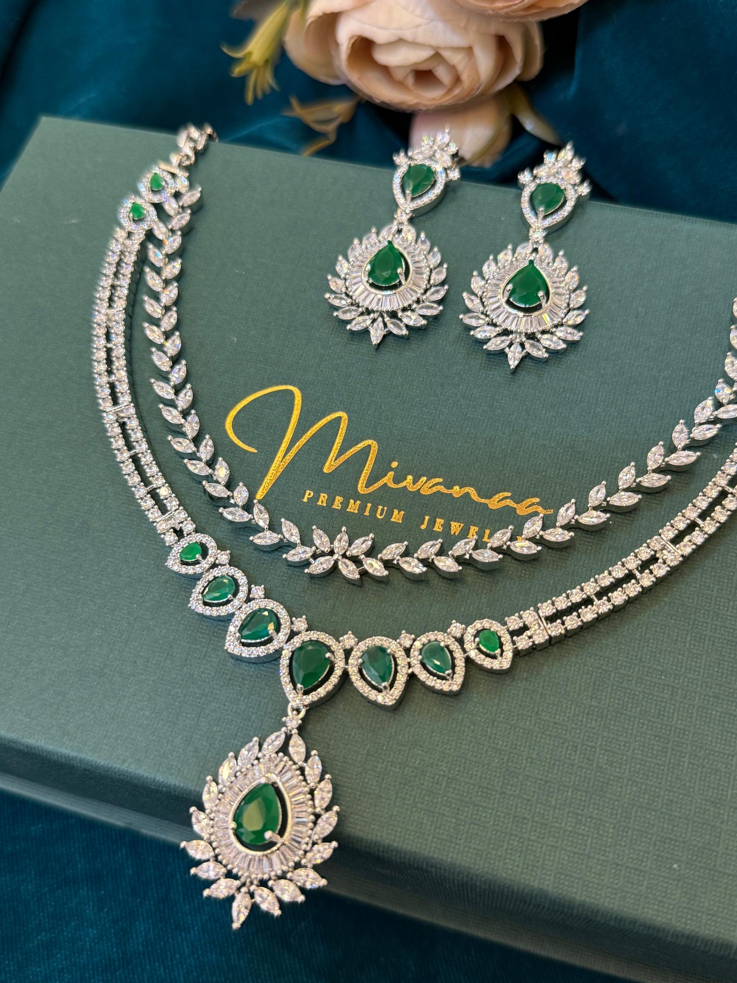 Emerald Majesty Luxe Set