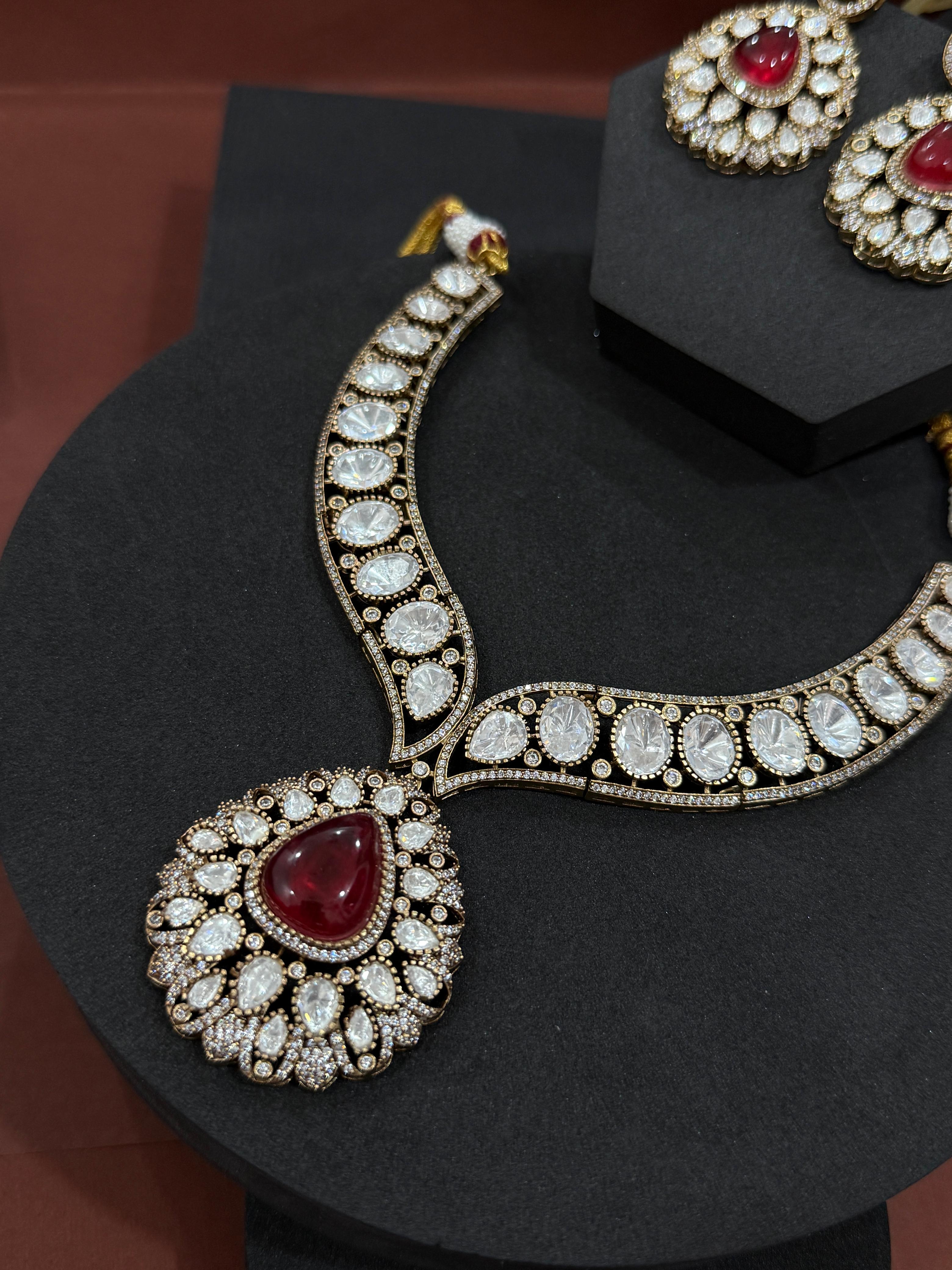 Royal Glow Wedding Necklace-Mivanaa