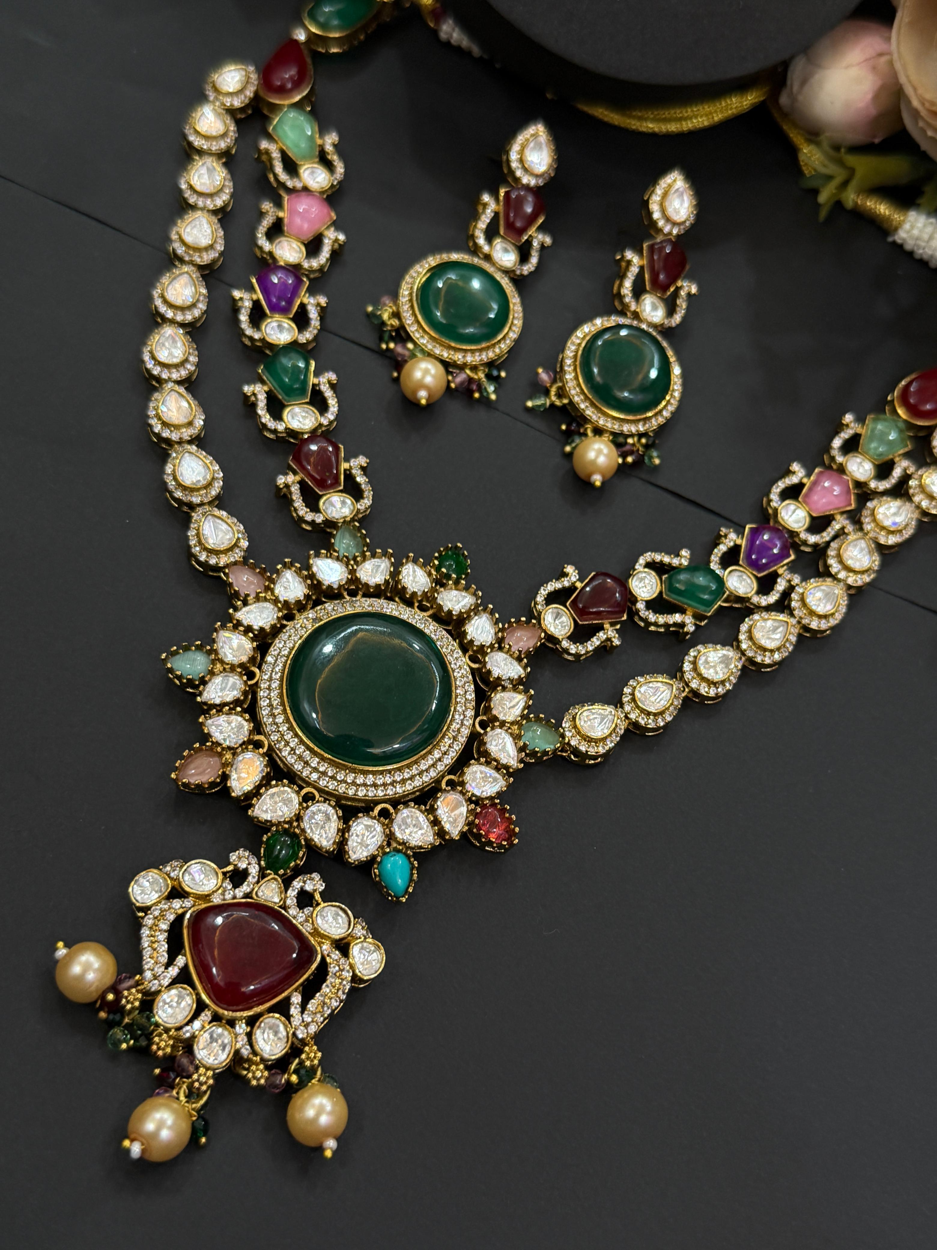 Royal Radiance  Moissanite Kundan Set-Mivanaa
